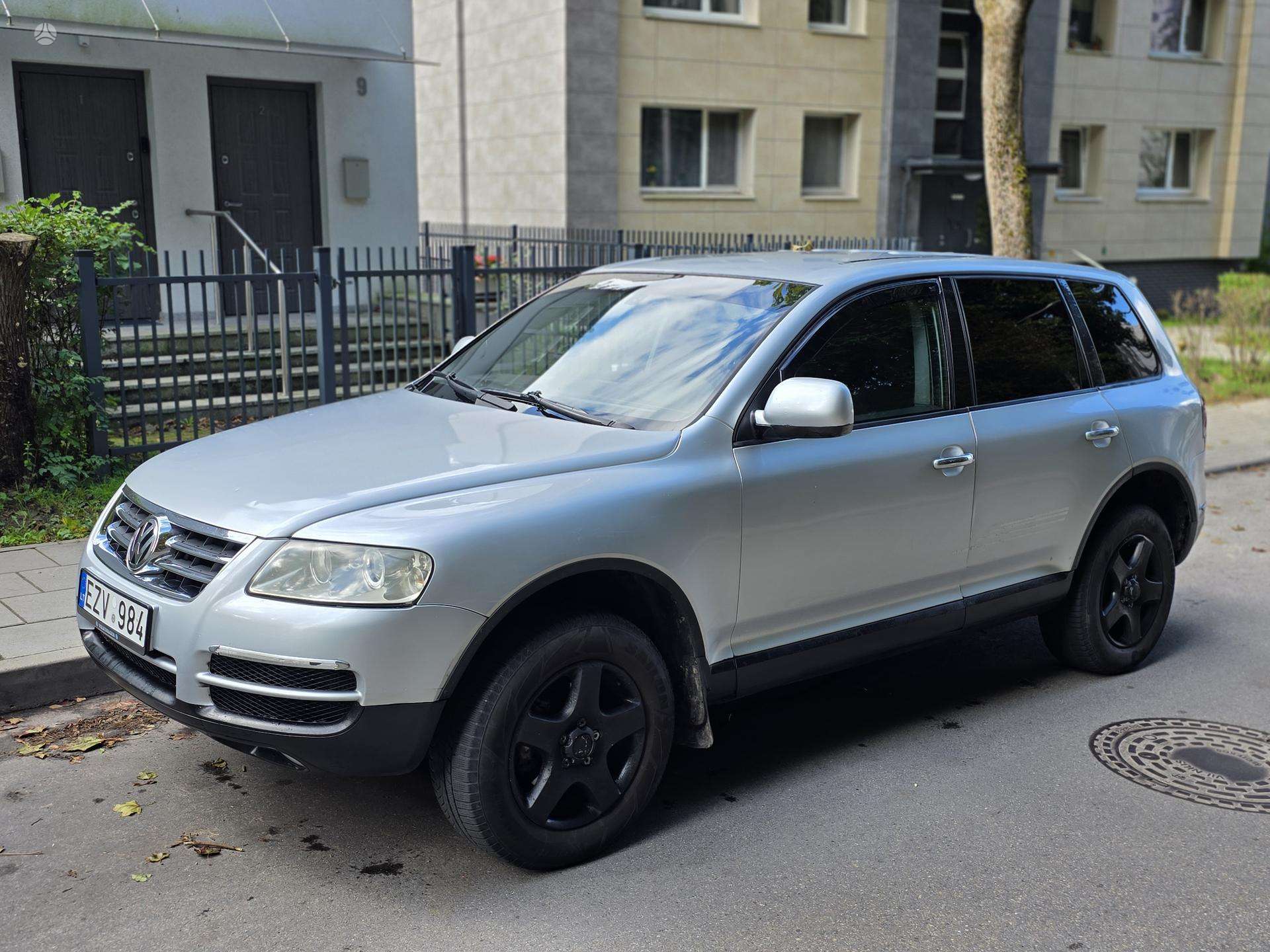 Volkswagen Touareg
