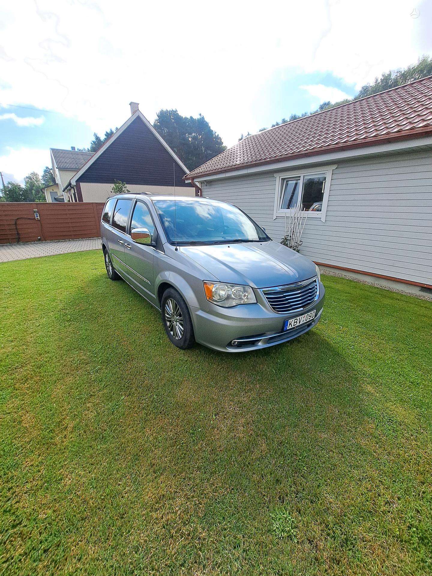 Chrysler Town & Country
