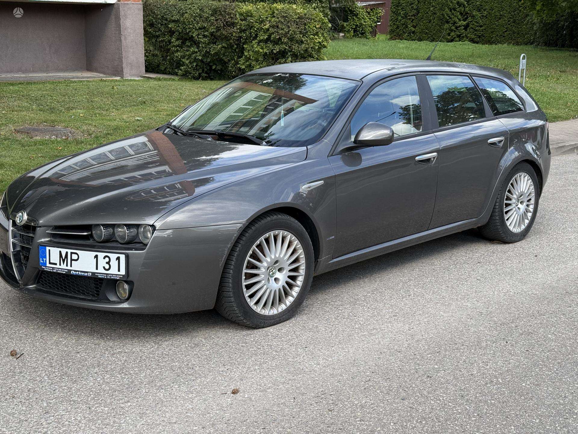 Alfa Romeo 159