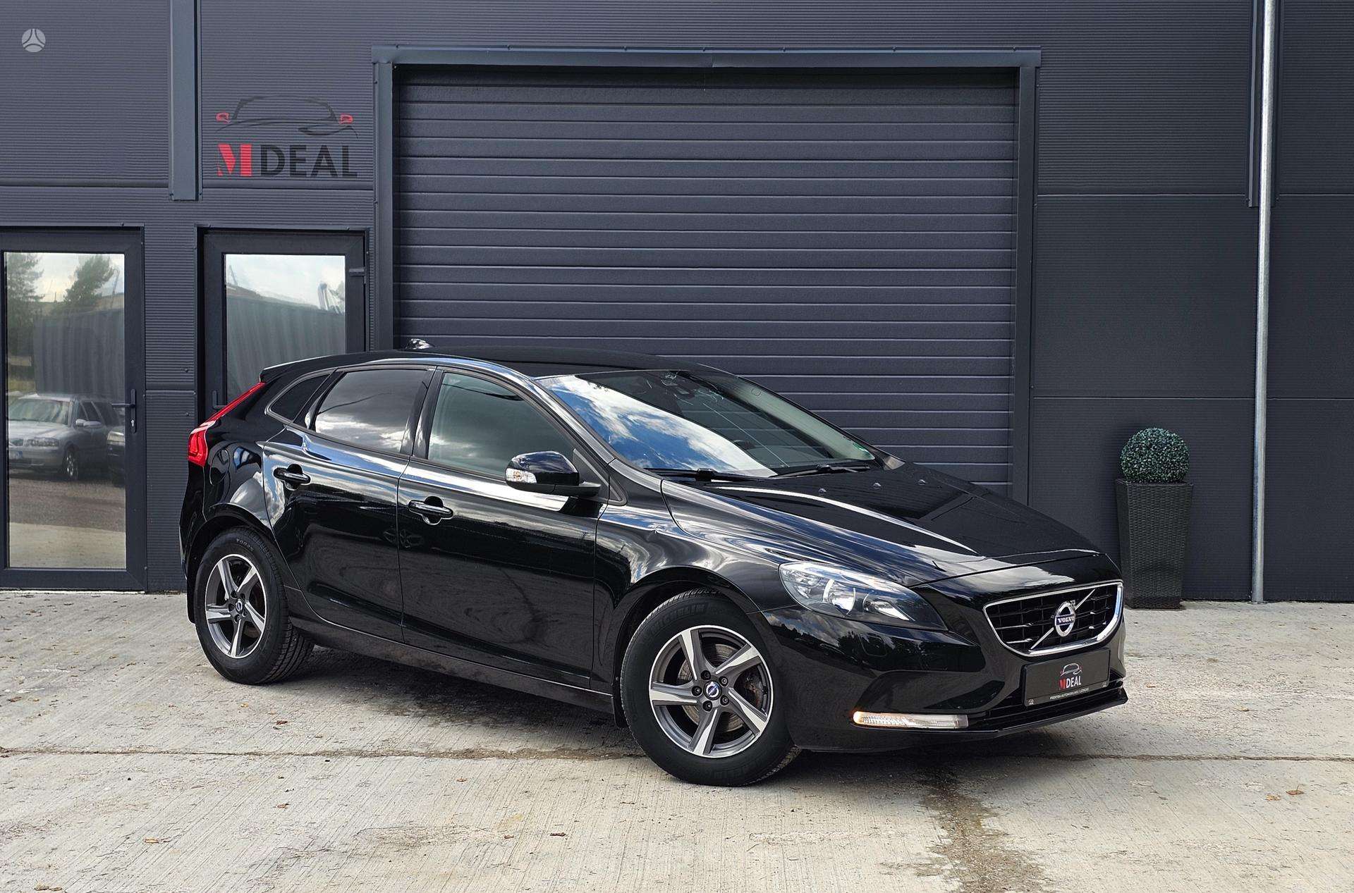 Volvo V40