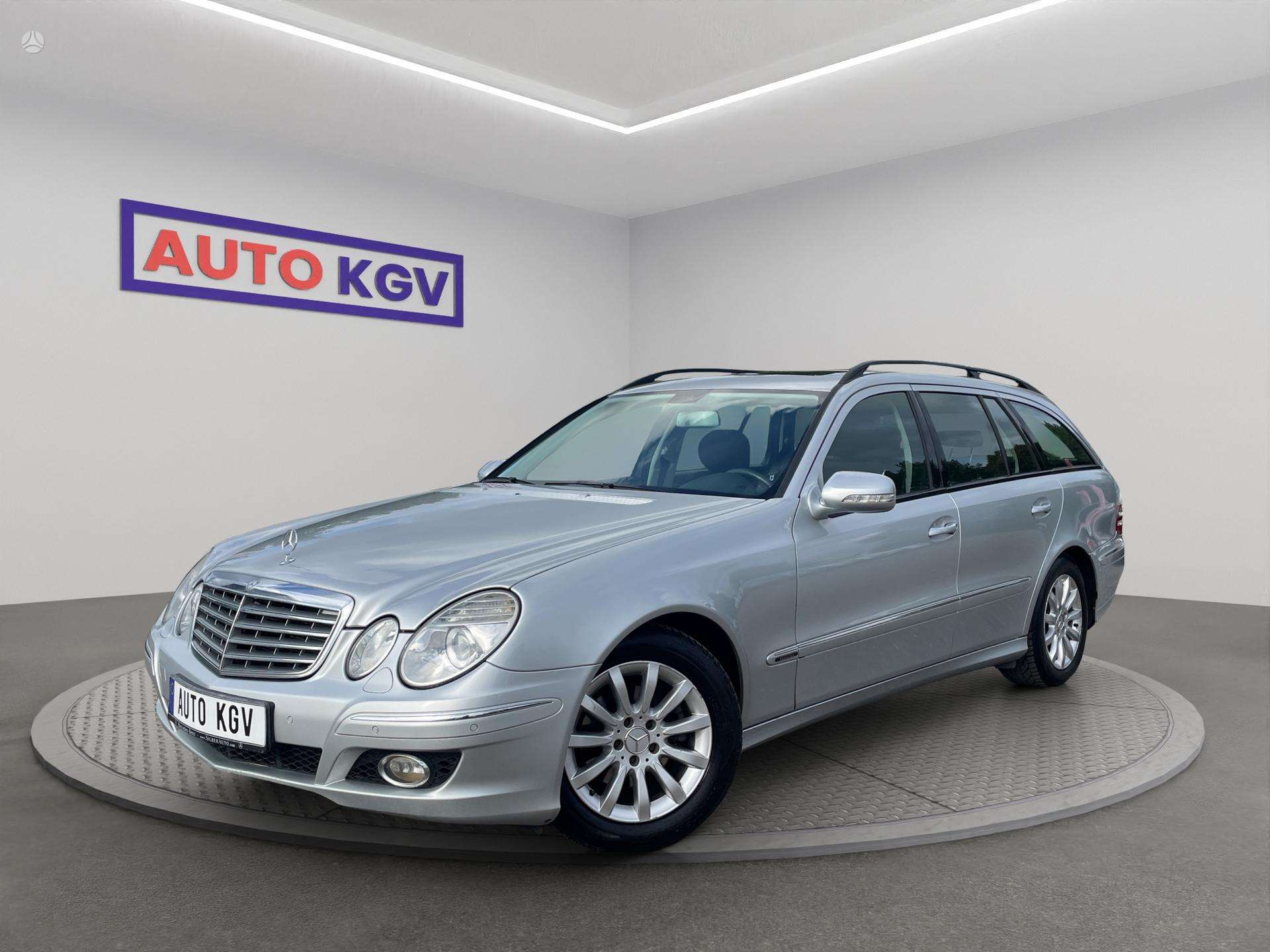 Mercedes-Benz E220