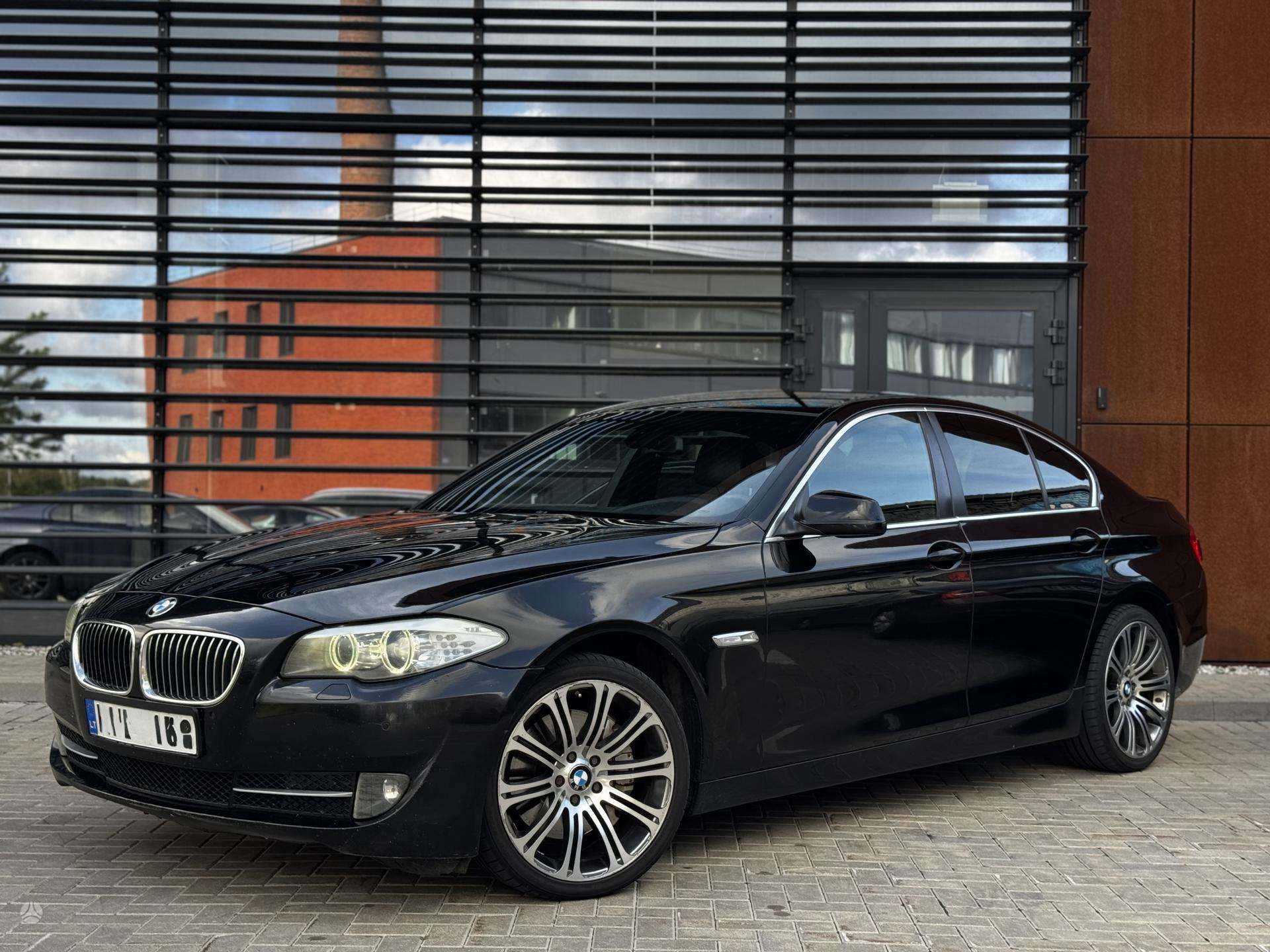 BMW 525