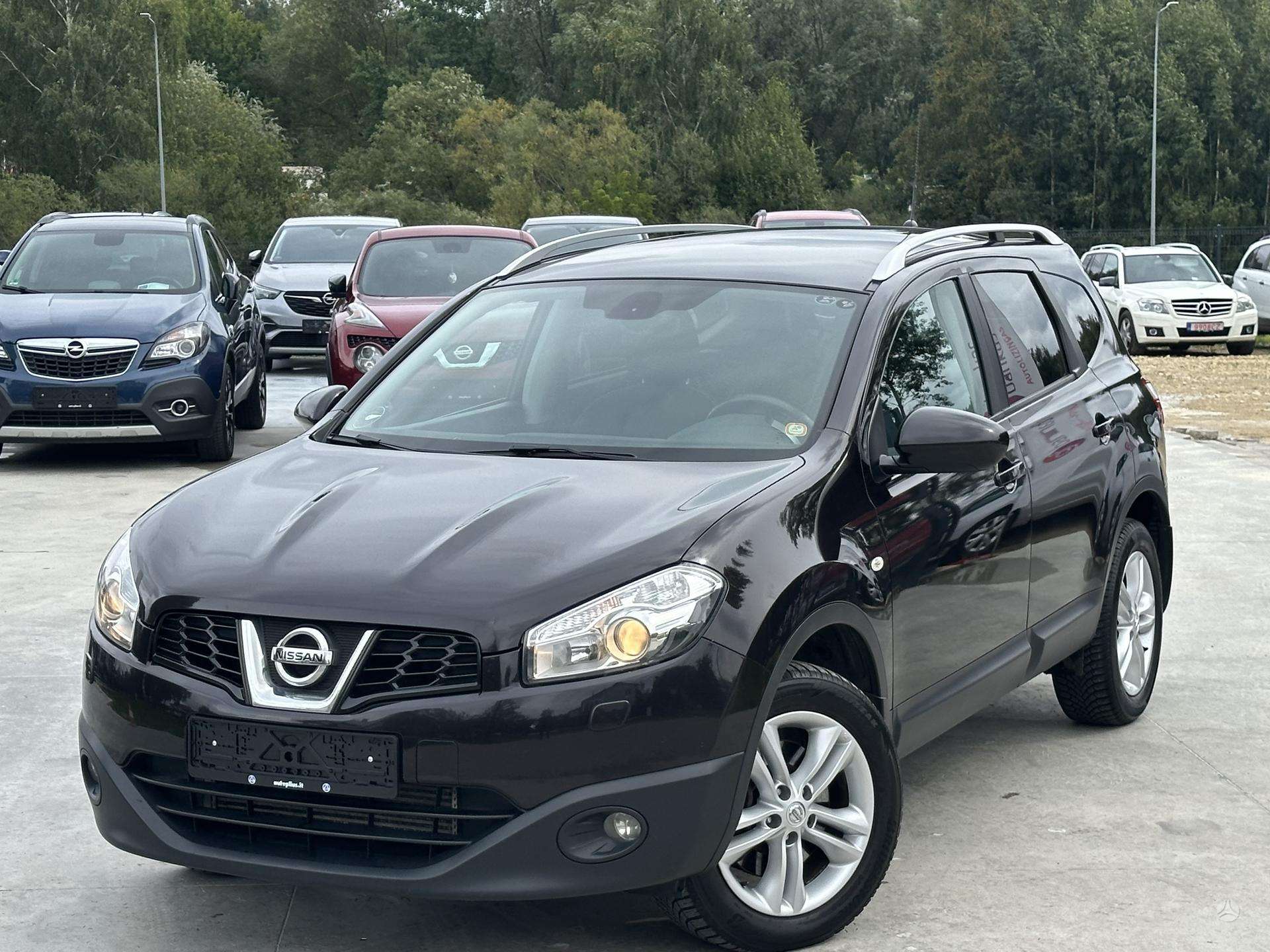 Nissan Qashqai+2