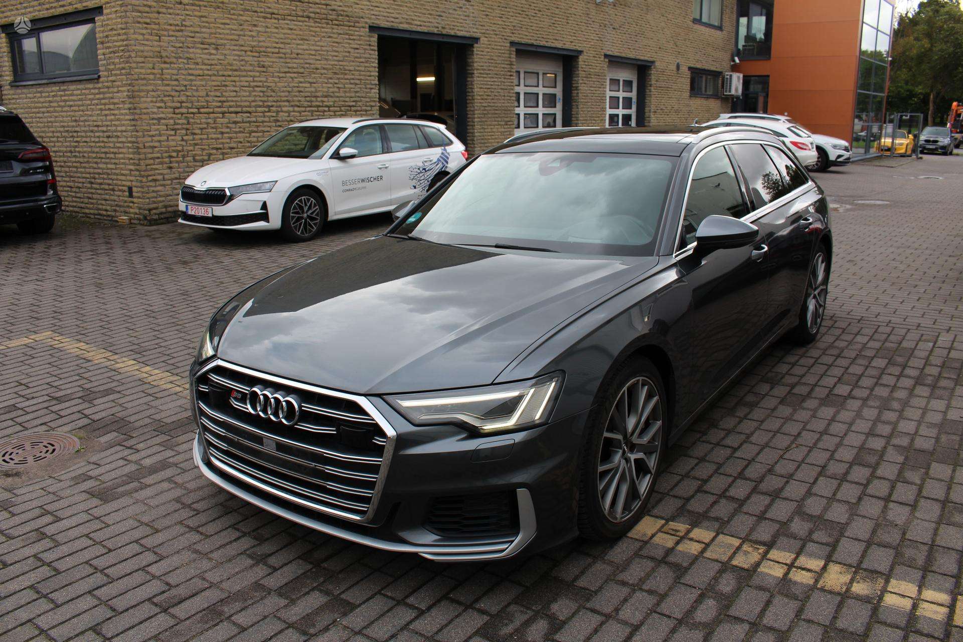 Audi S6