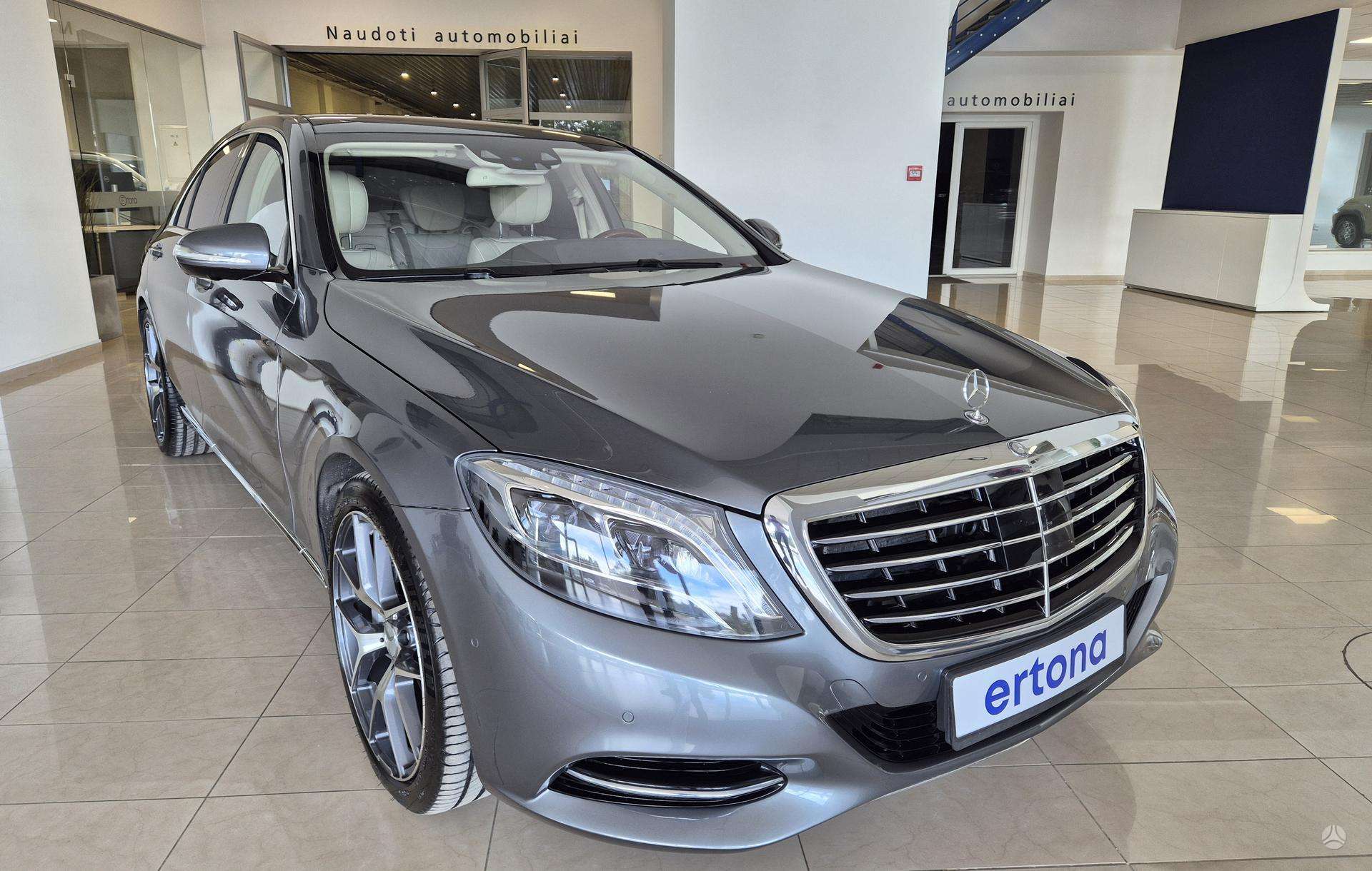 Mercedes-Benz S500
