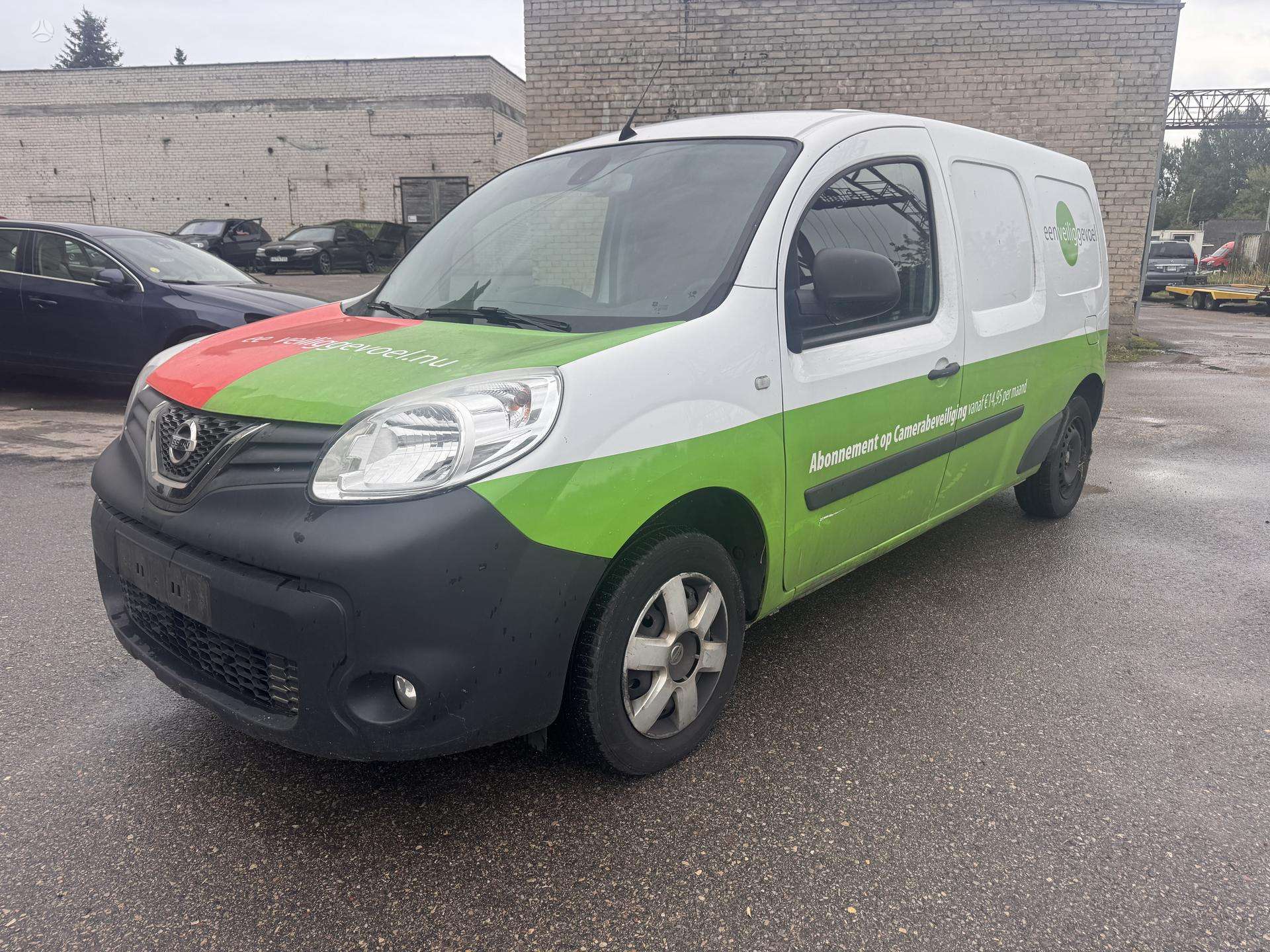 Nissan NV250
