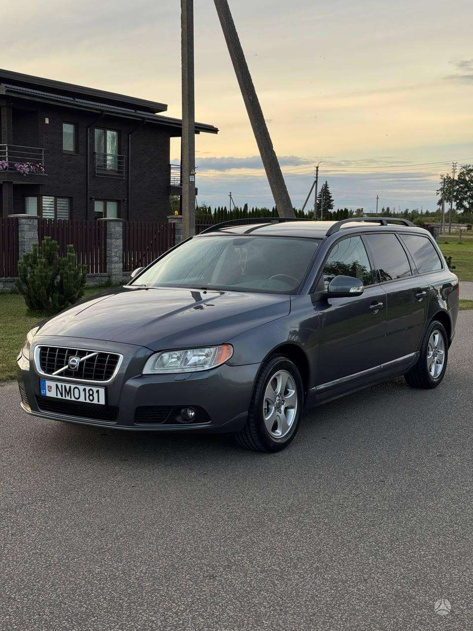 Volvo V70