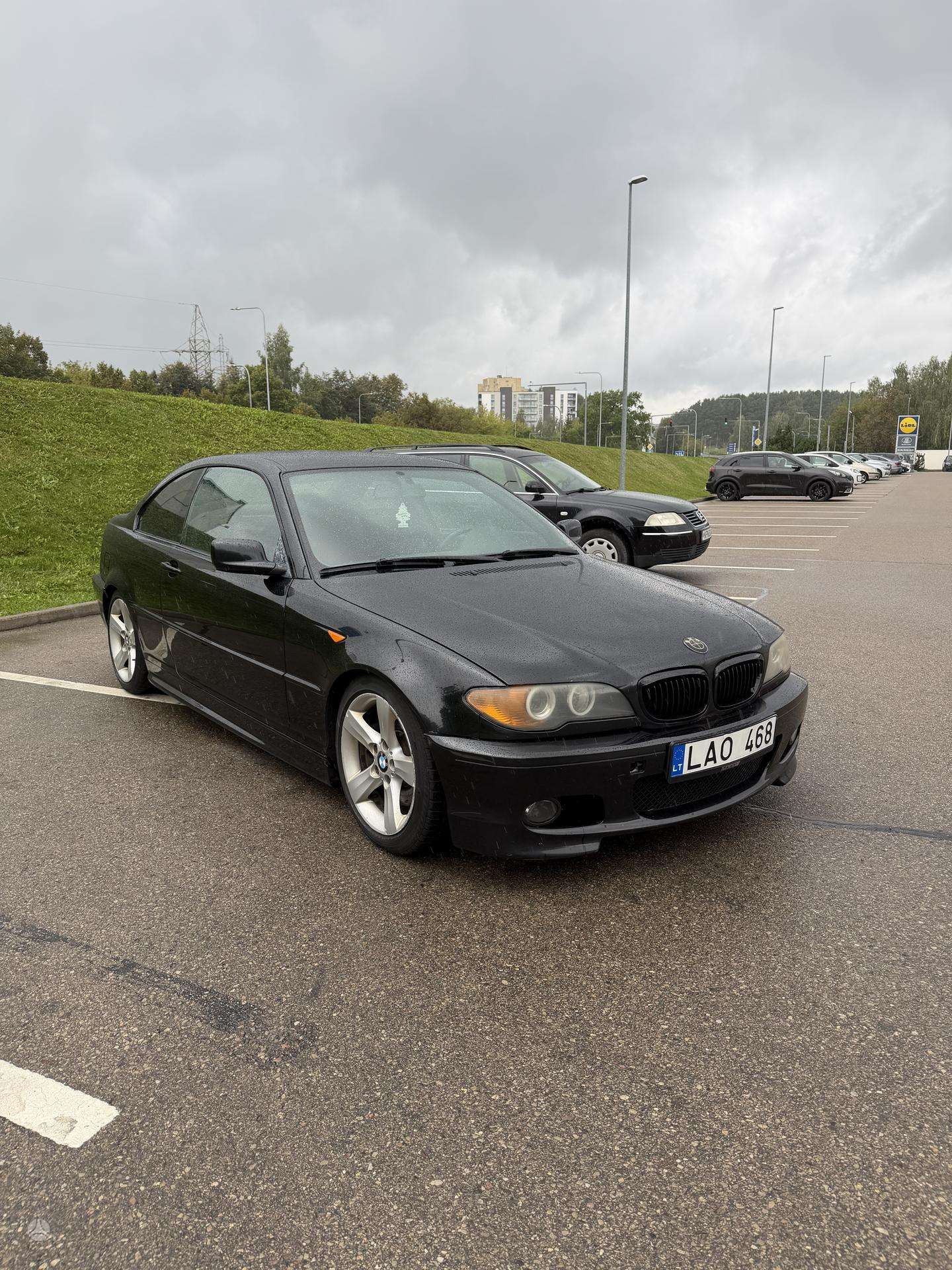 BMW 330