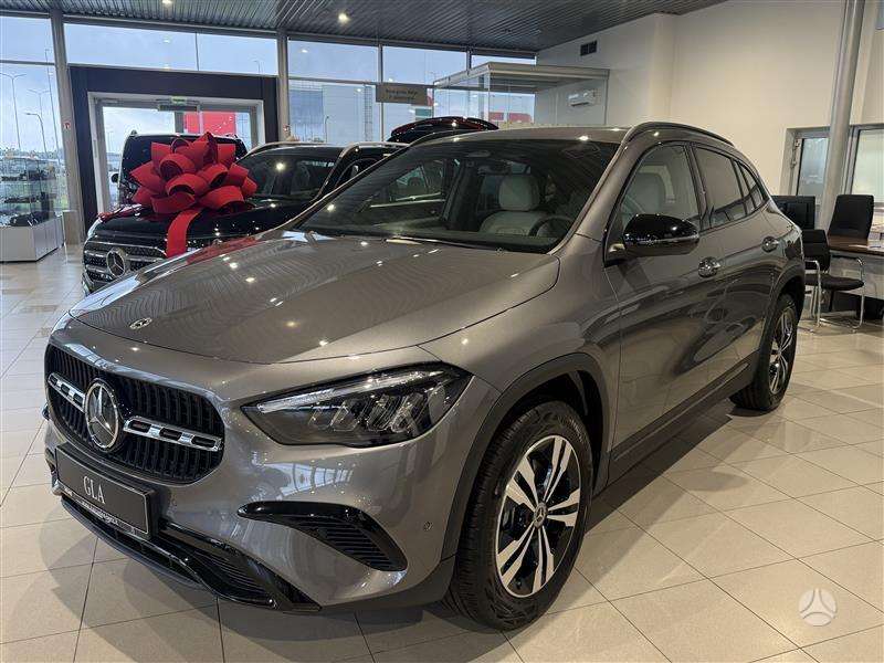 Mercedes-Benz GLA180
