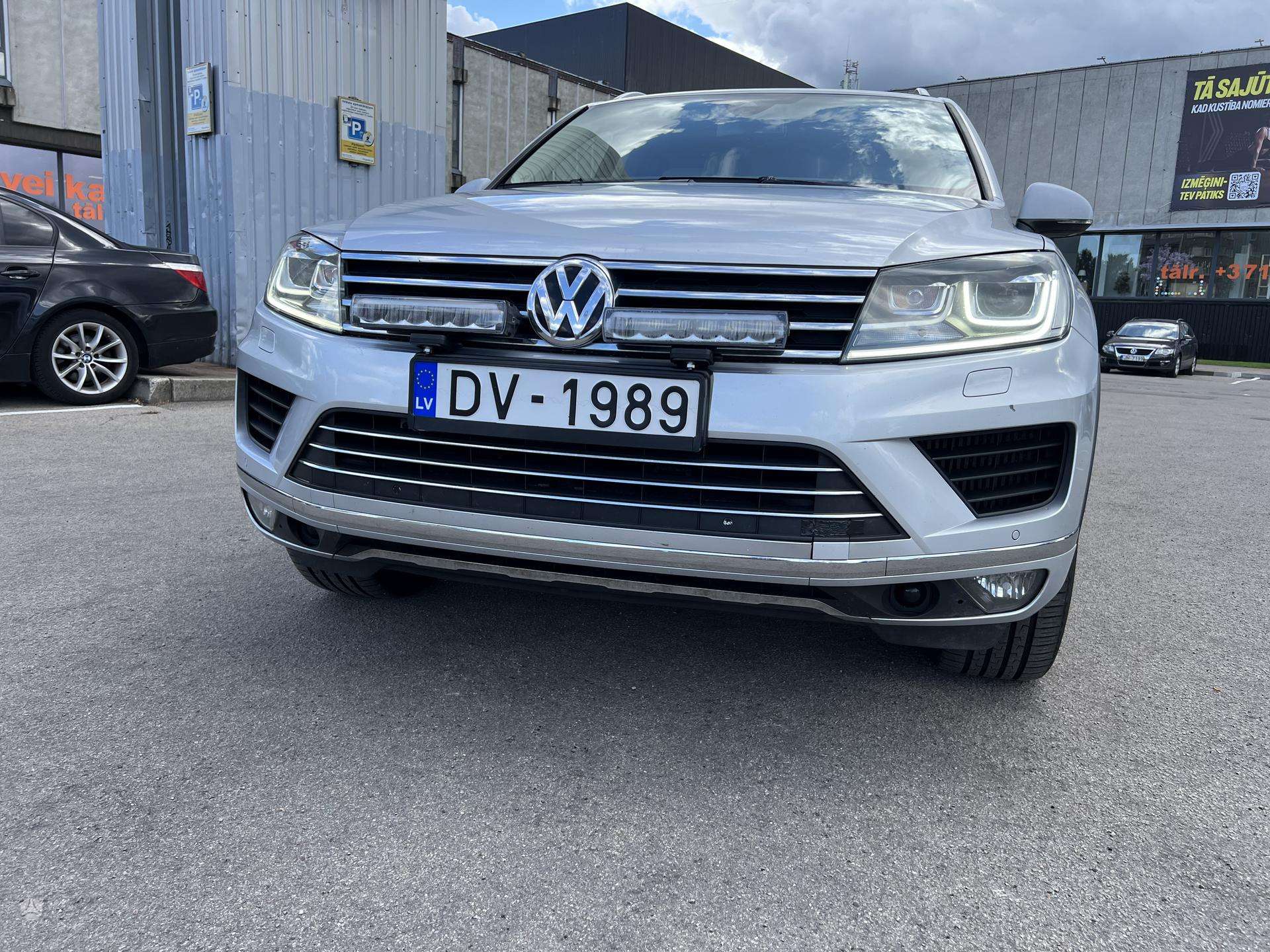 Volkswagen Touareg