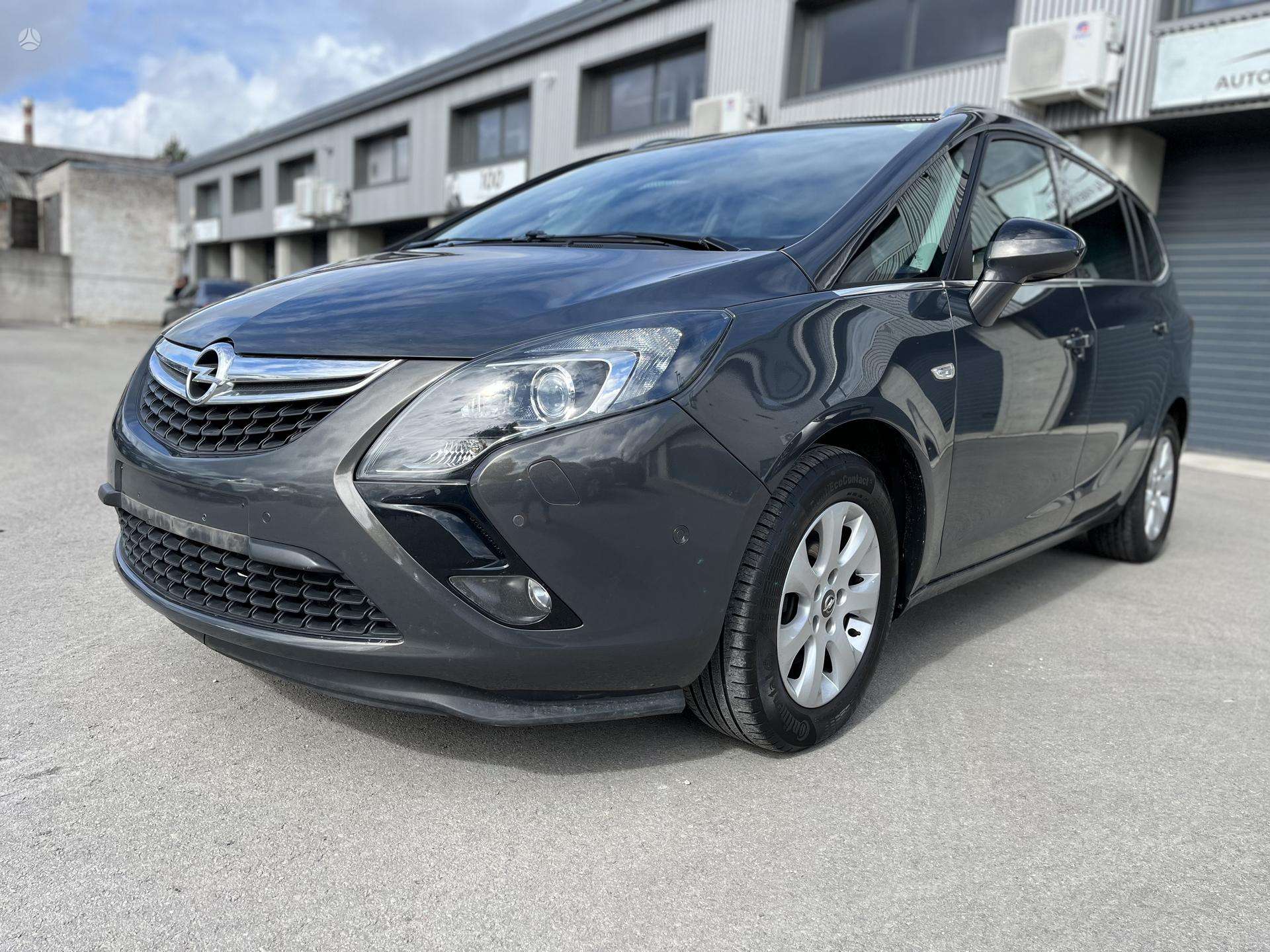 Opel Zafira Tourer