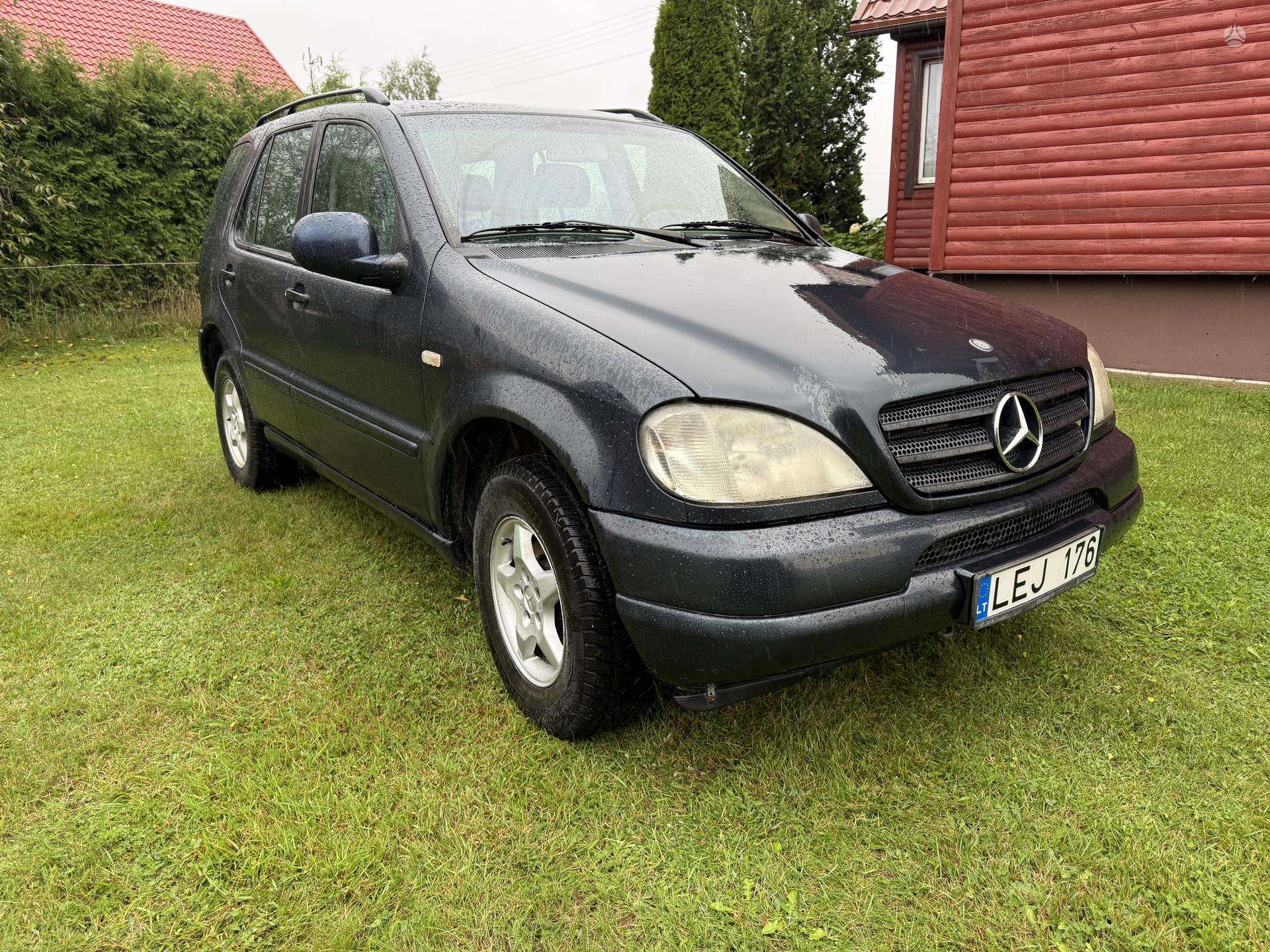 Mercedes-Benz ML270