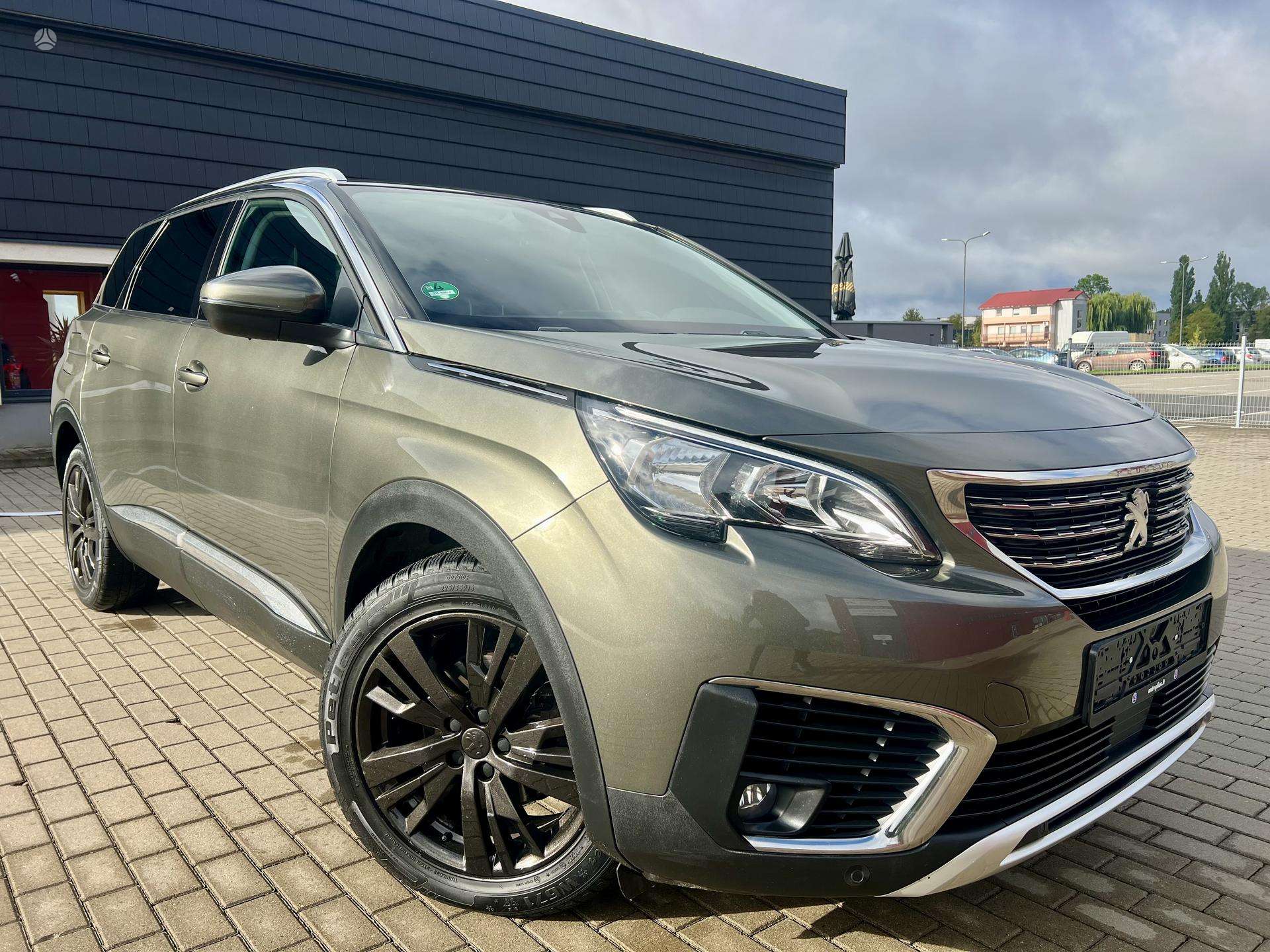 Peugeot 5008