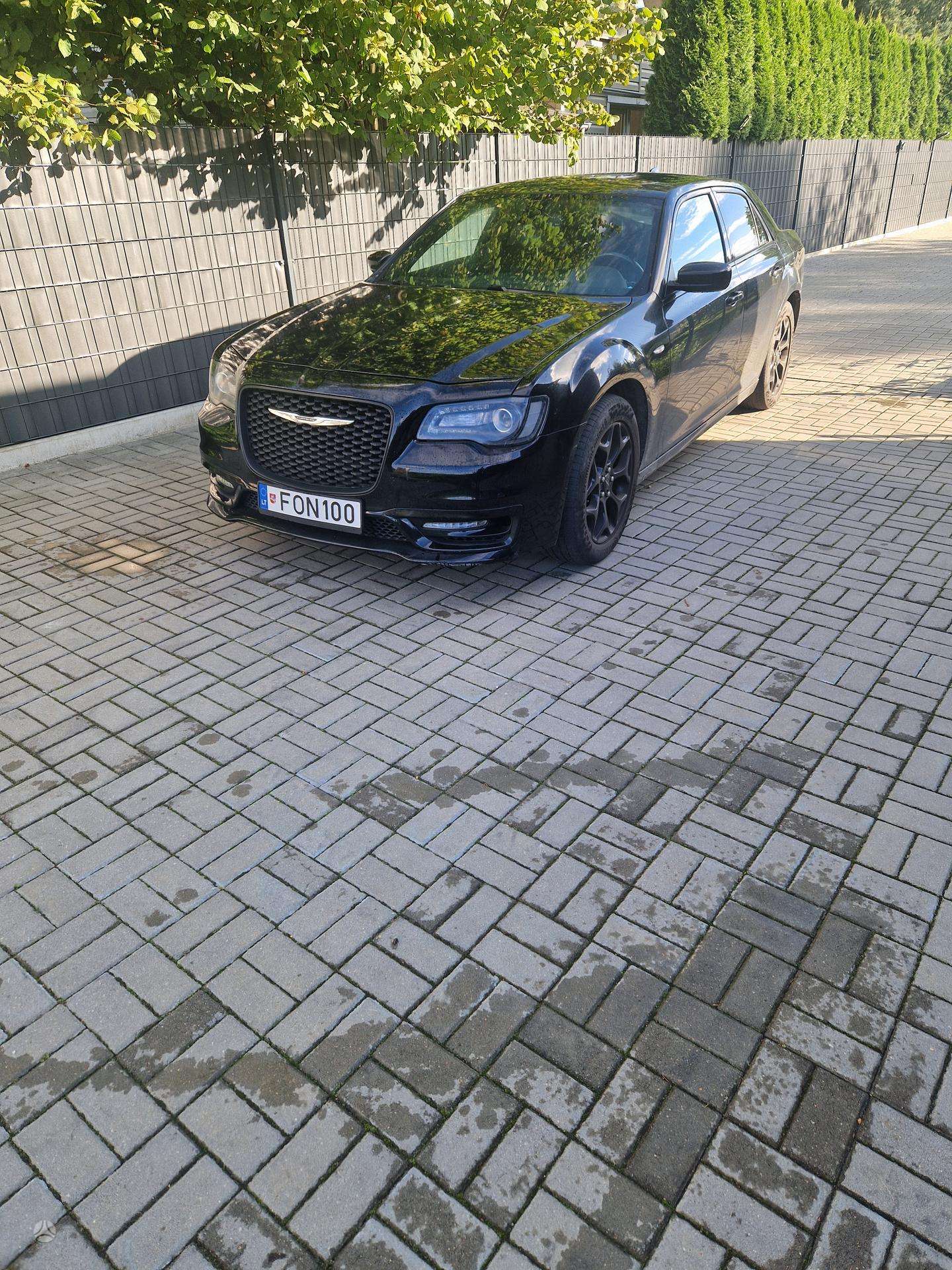 Chrysler 300S