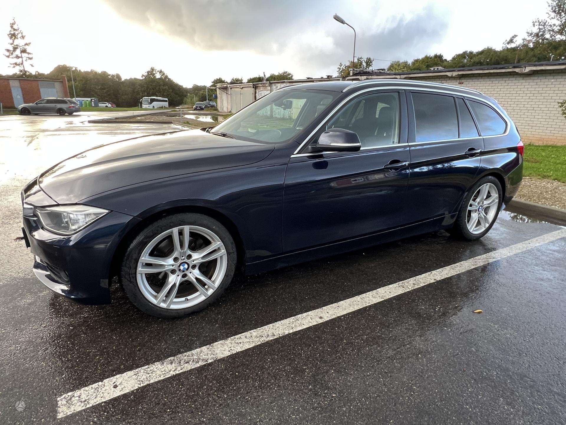 BMW 320