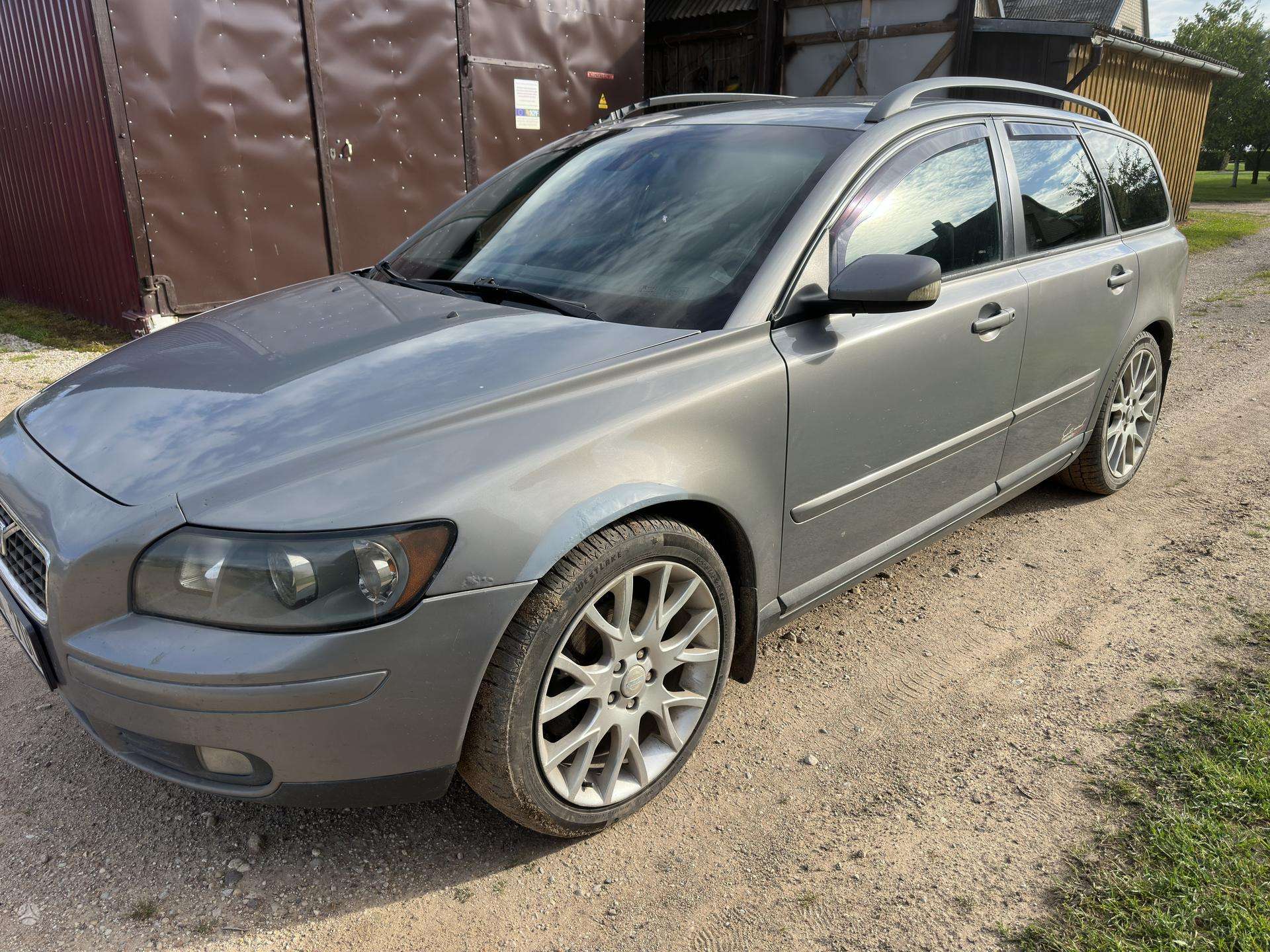 Volvo V50