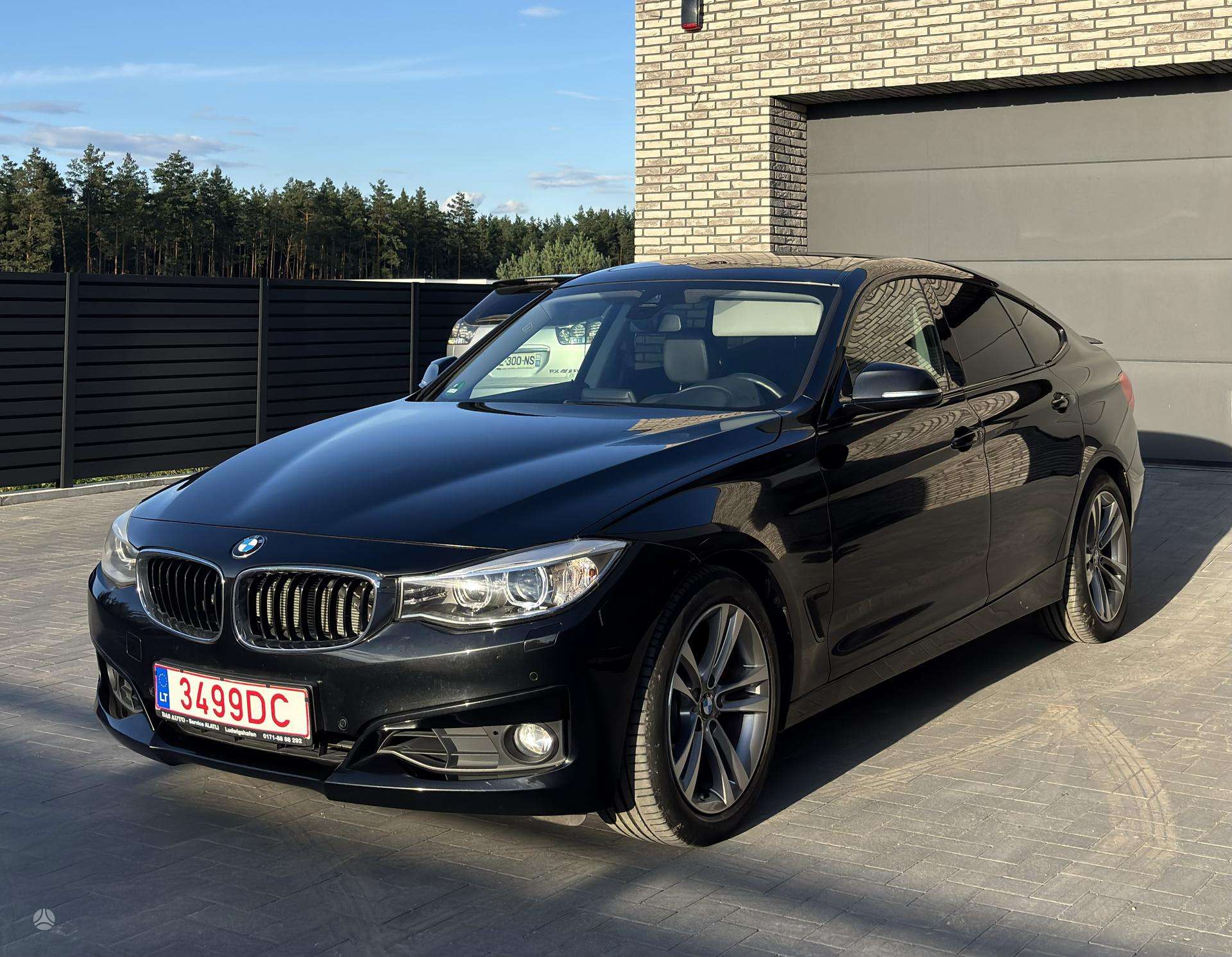 BMW 330 Gran Turismo