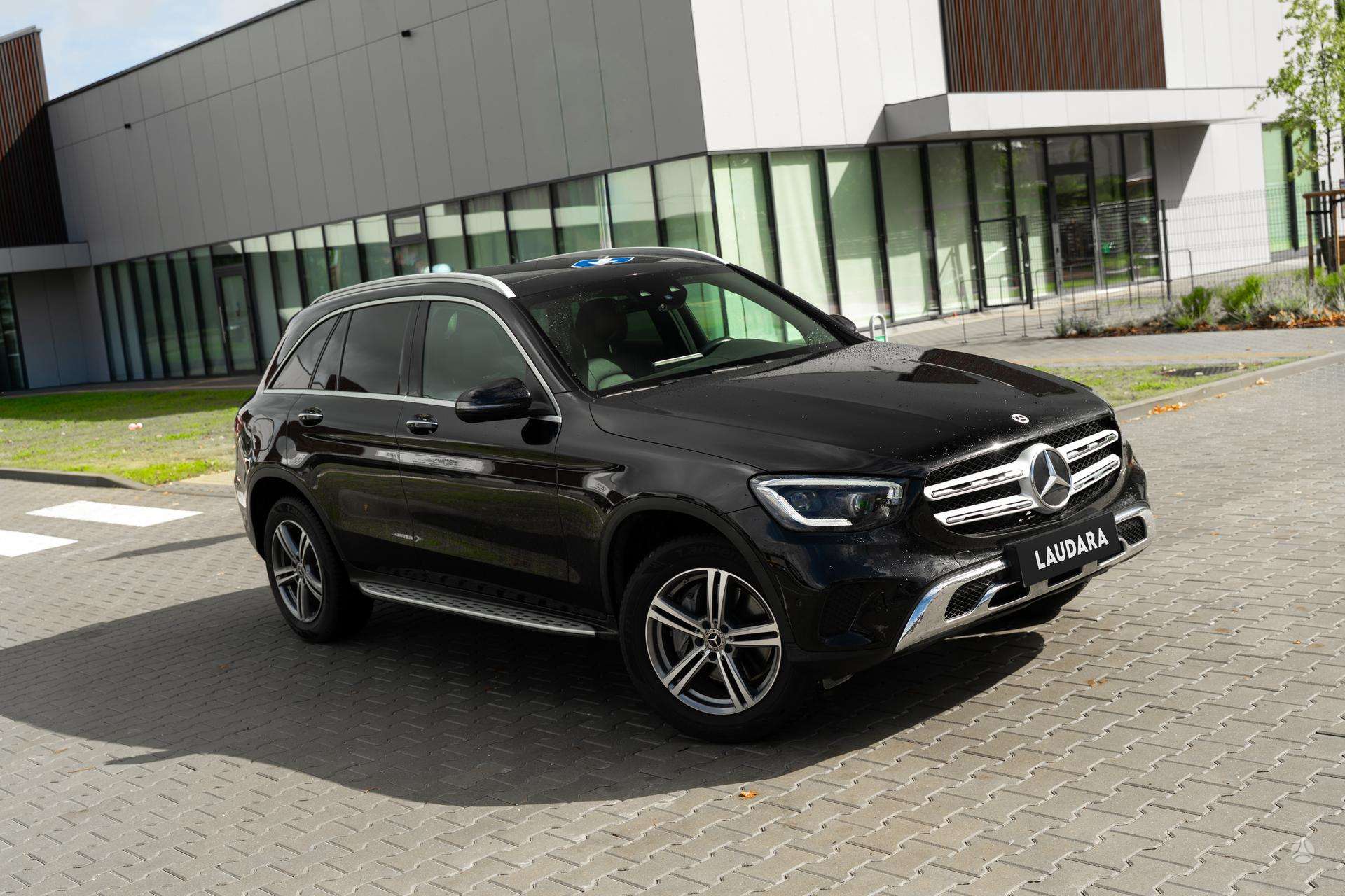 Mercedes-Benz GLC300