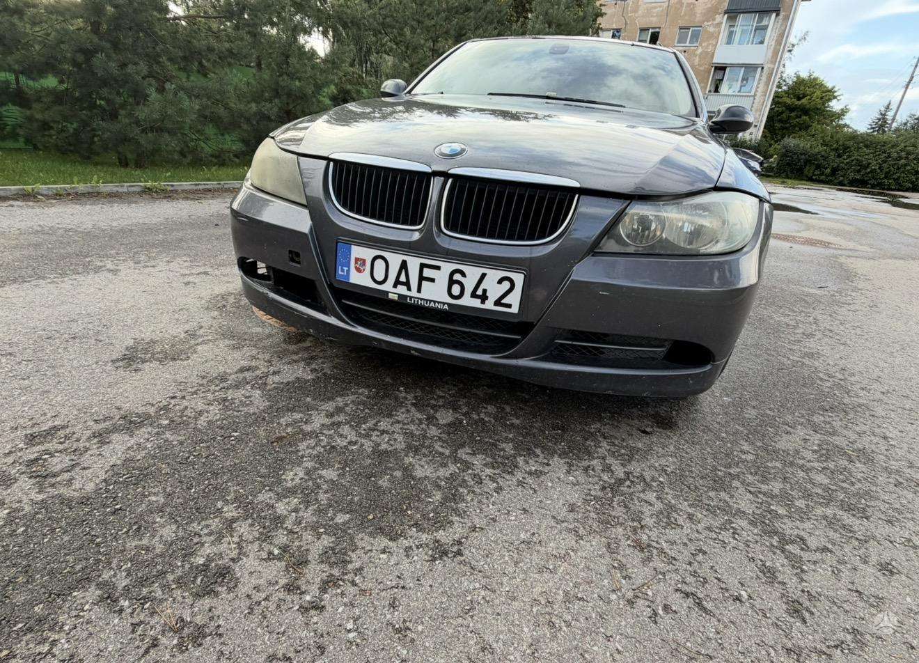 BMW 320