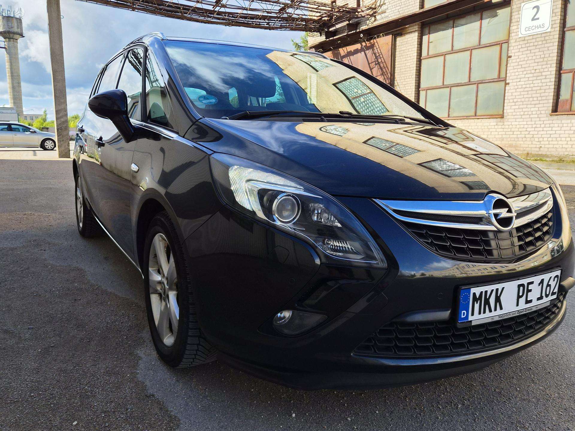 Opel Zafira Tourer