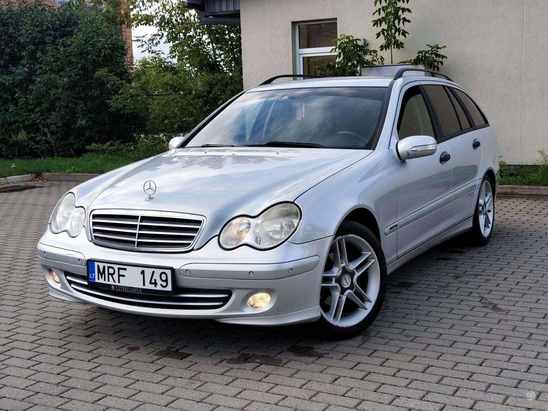 Mercedes-Benz C200