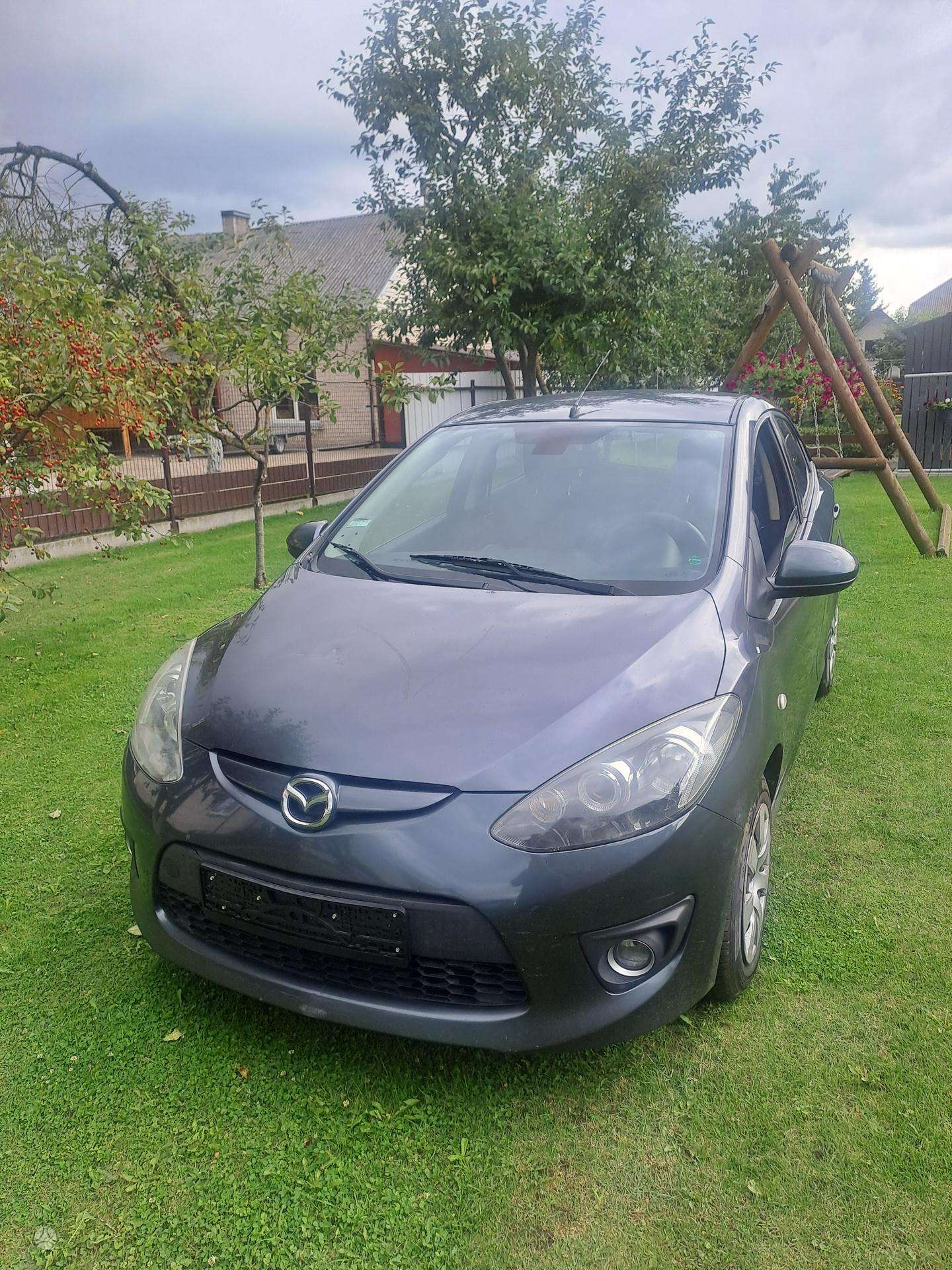Mazda 2