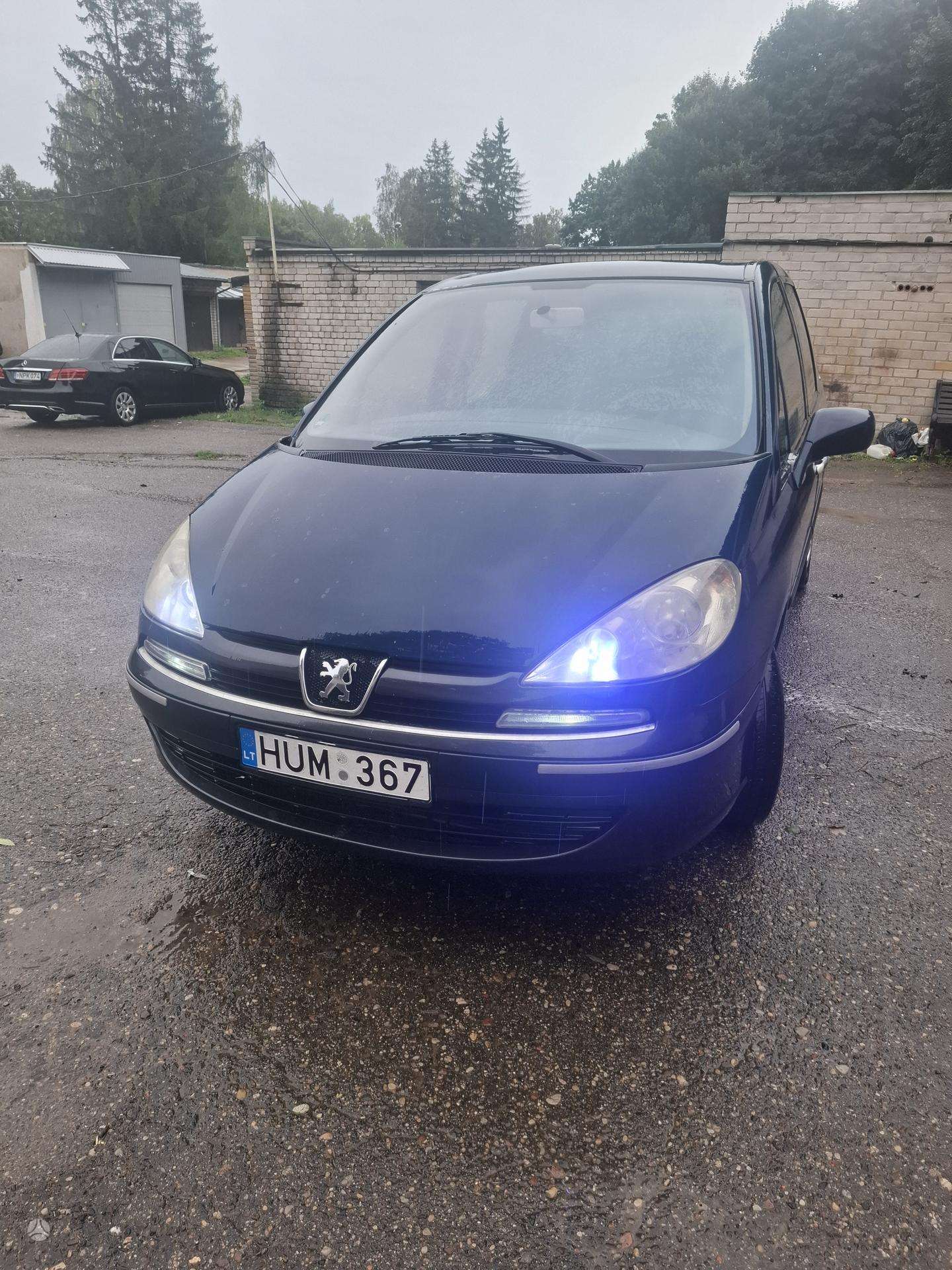 Peugeot 807