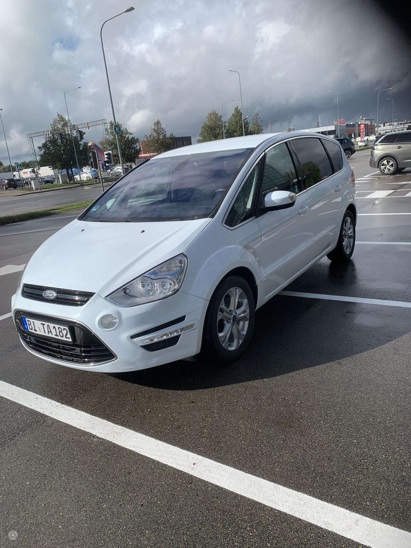Ford S-MAX