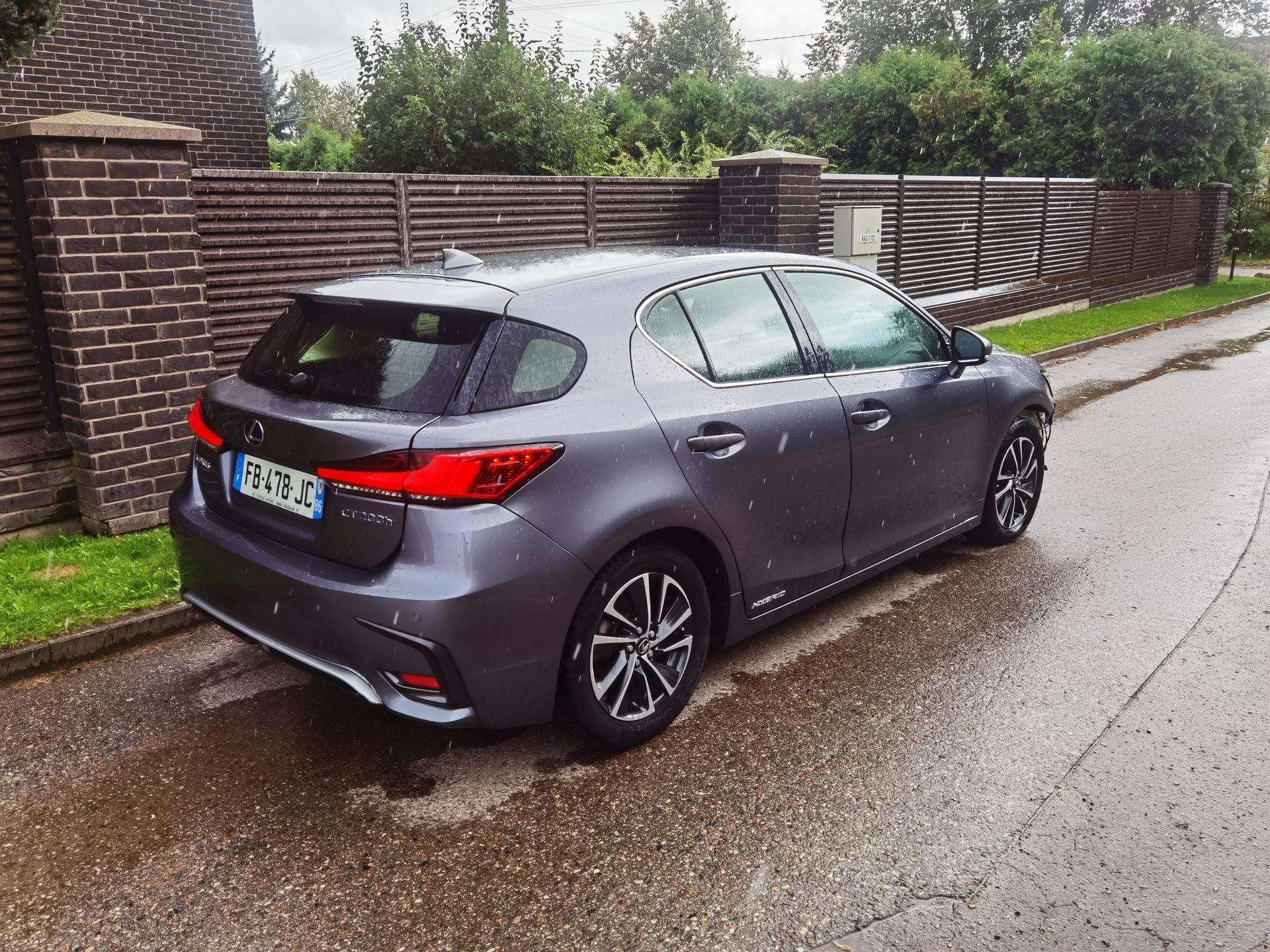 Lexus CT 200h