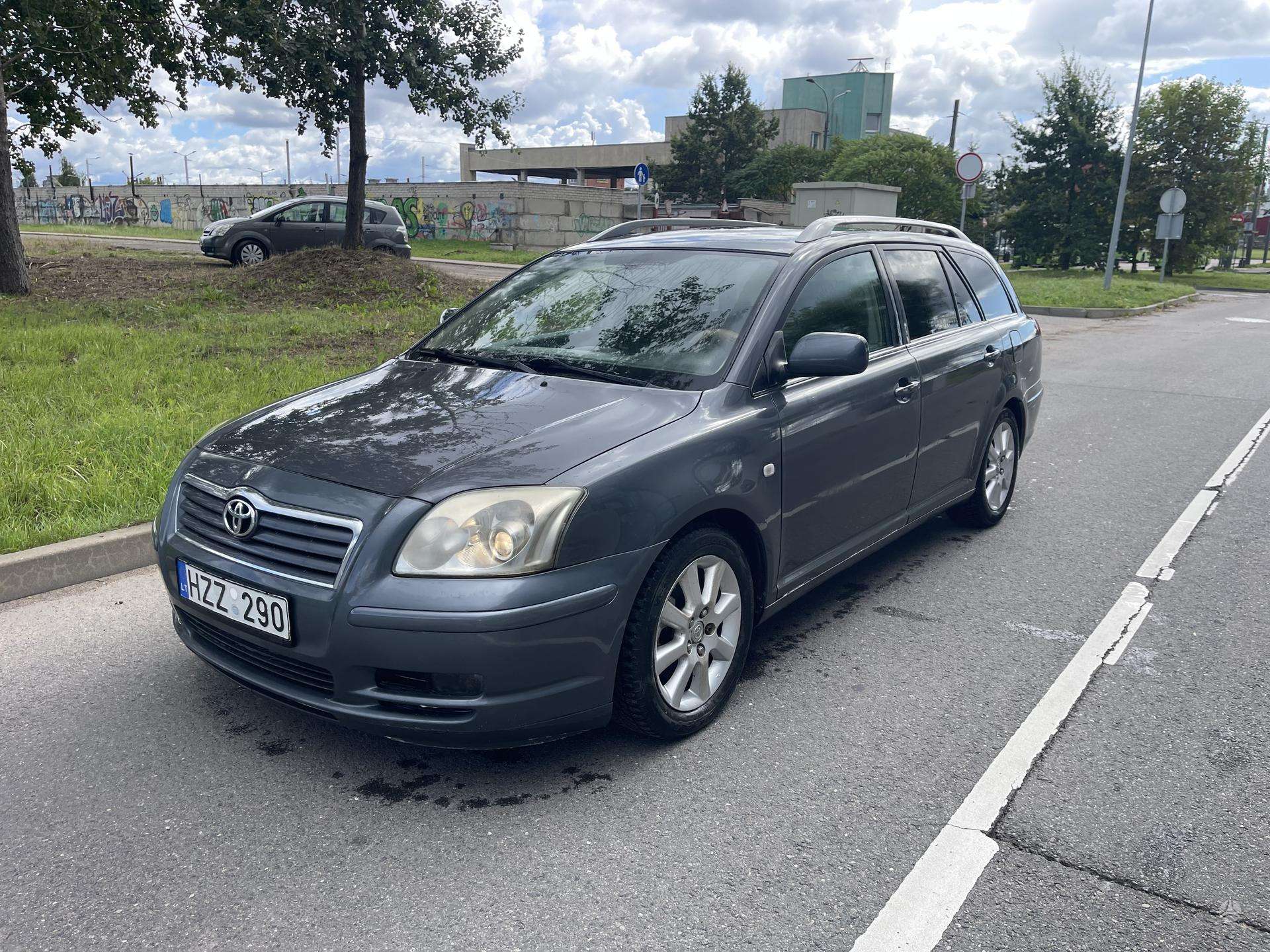 Toyota Avensis