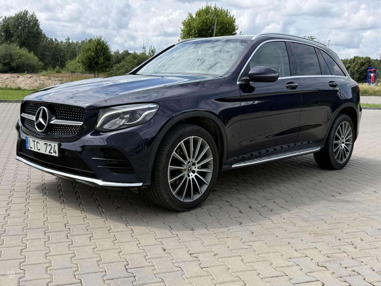 Mercedes-Benz GLC300