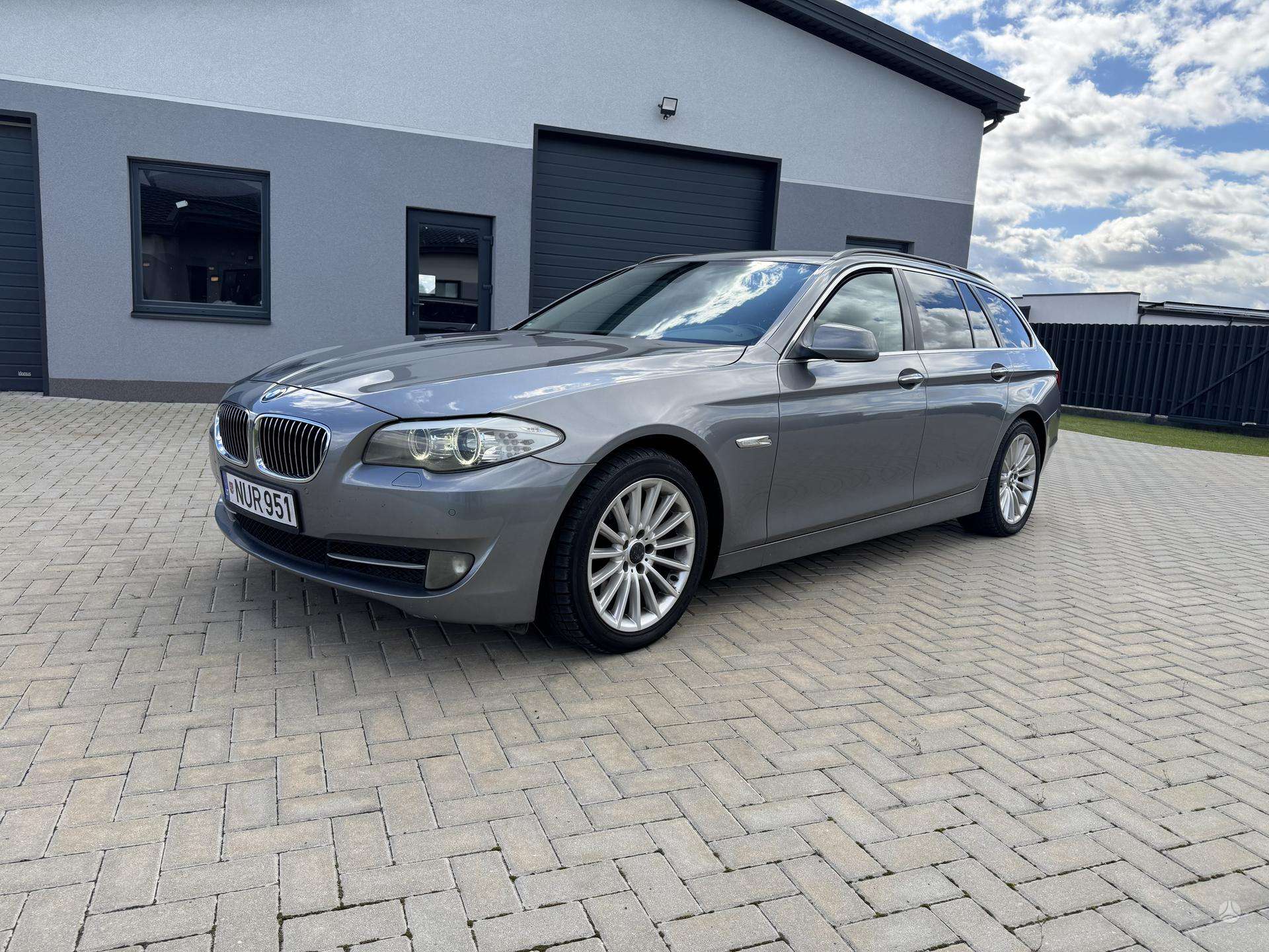 BMW 530