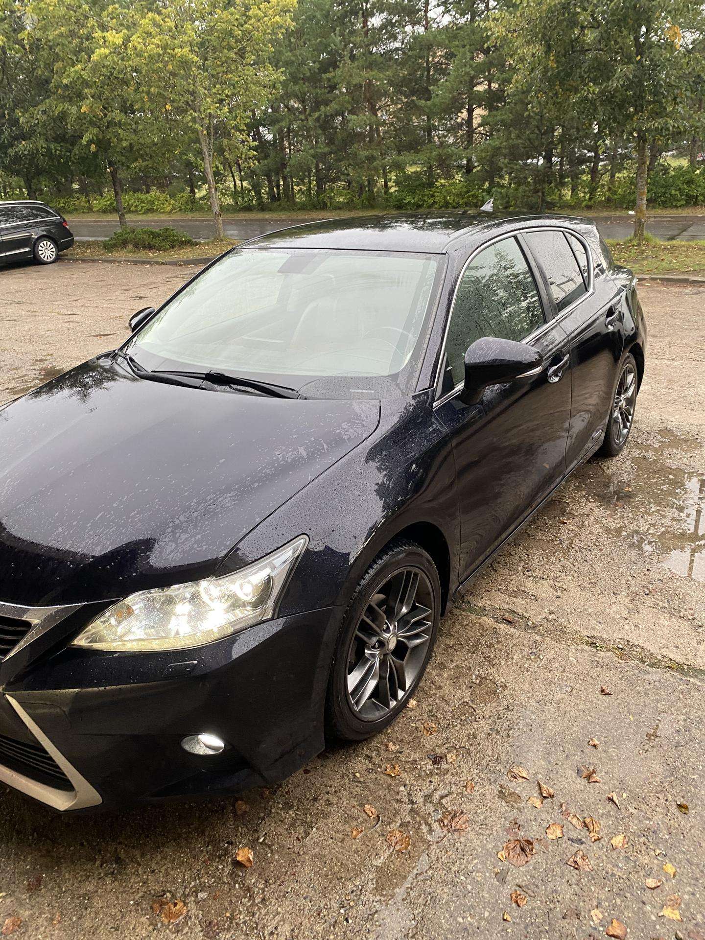 Lexus CT 200h