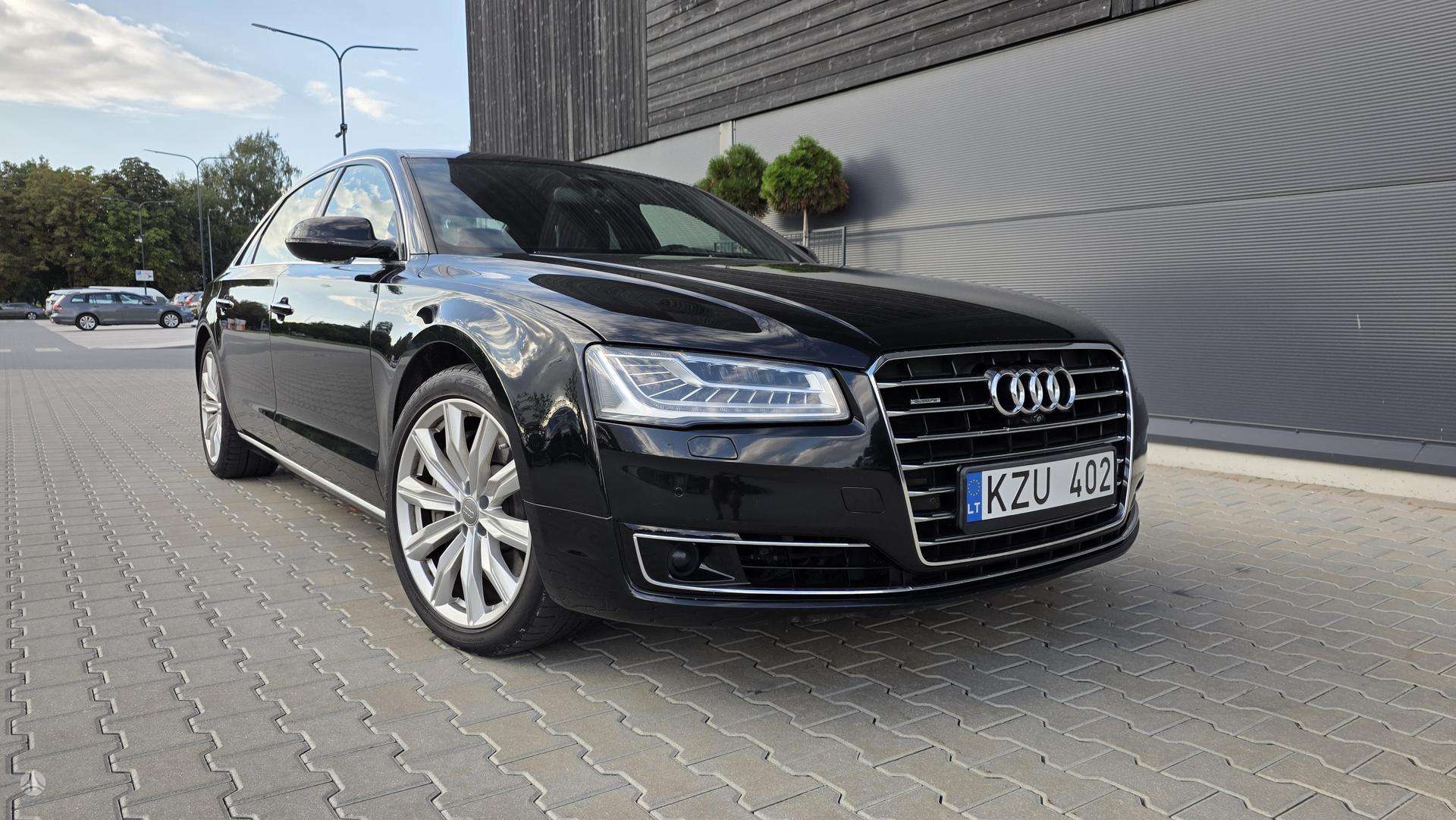 Audi A8 L