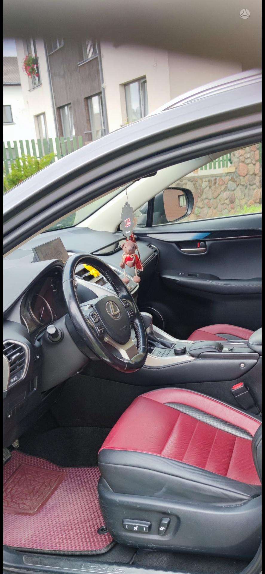 Lexus NX 300h