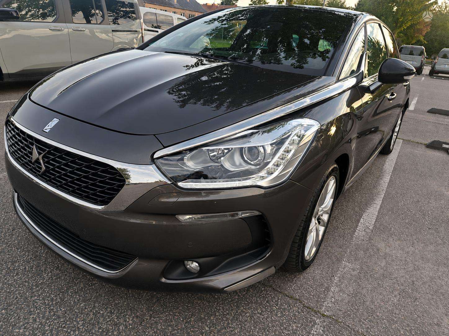 Citroen DS5