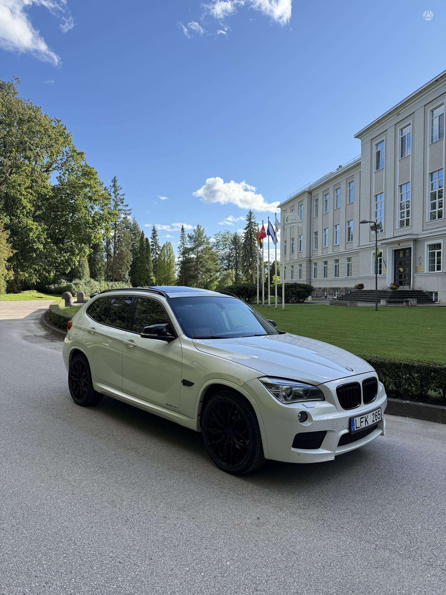 BMW X1