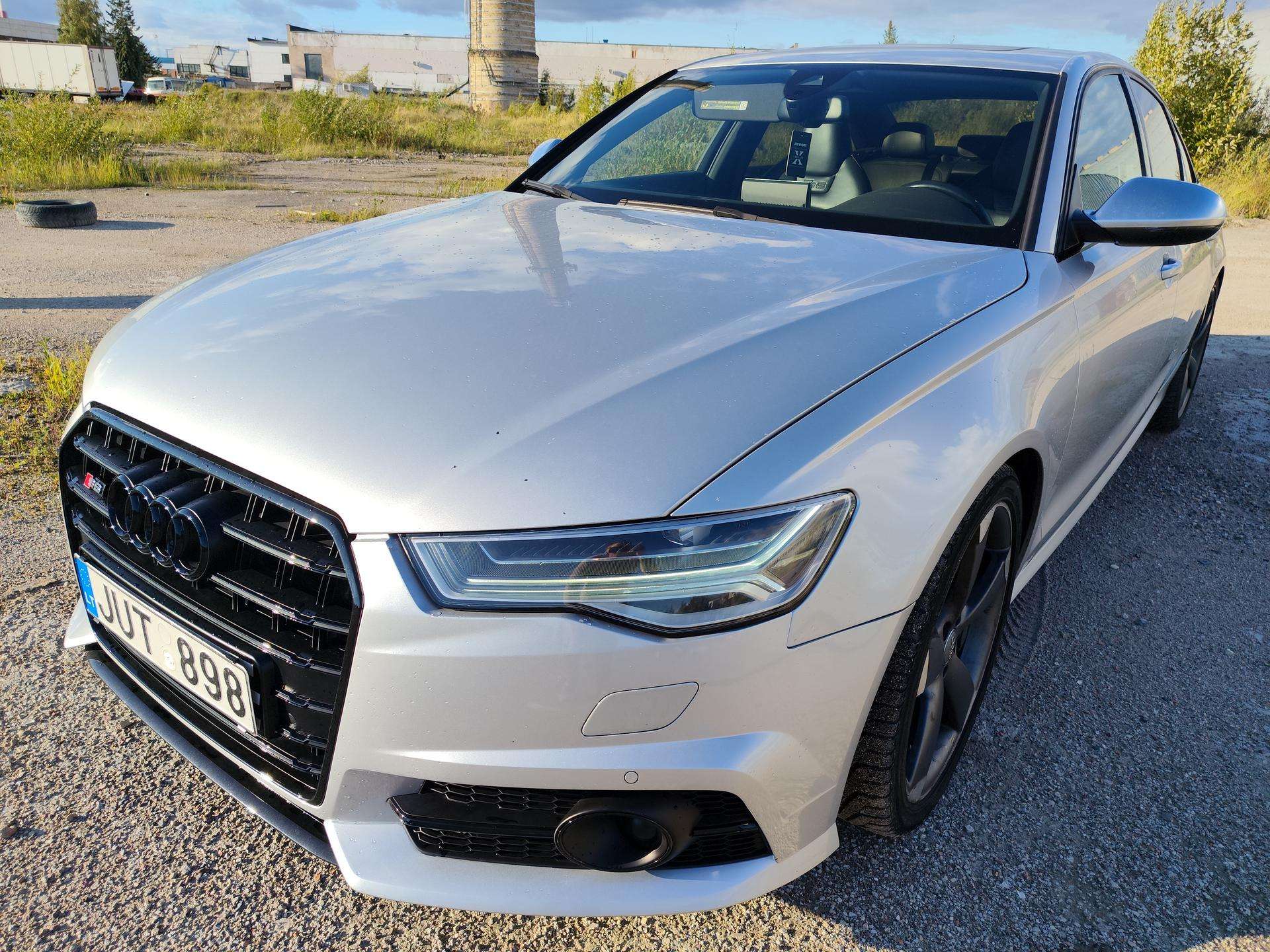 Audi S6