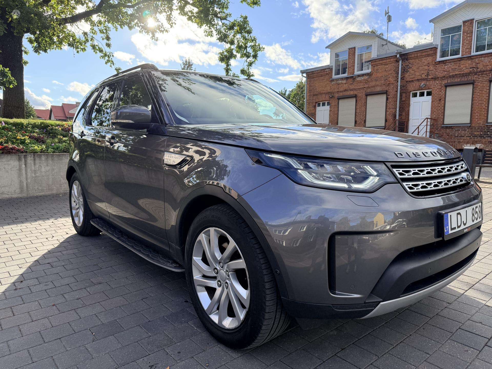 Land Rover Discovery