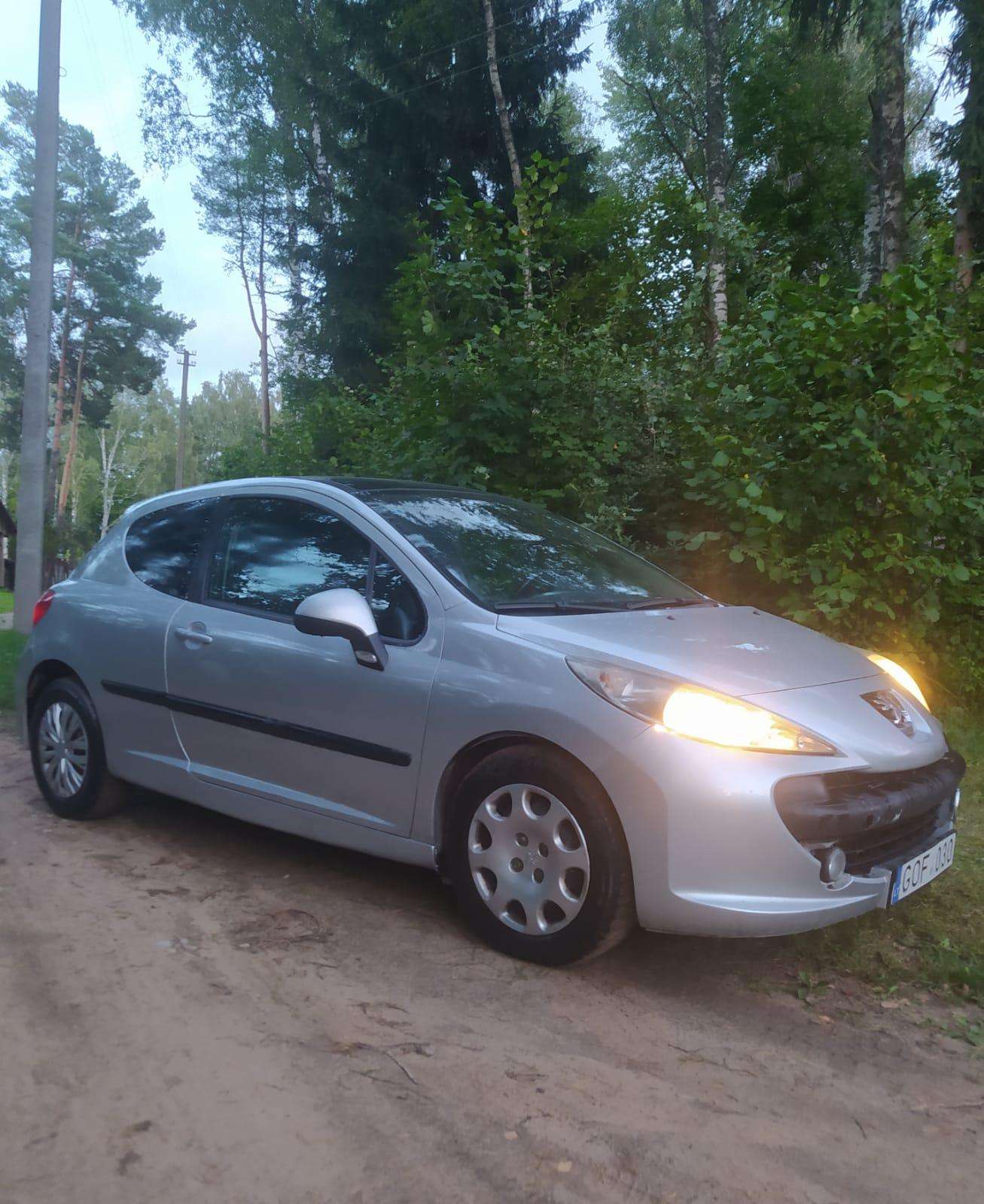 Peugeot 207