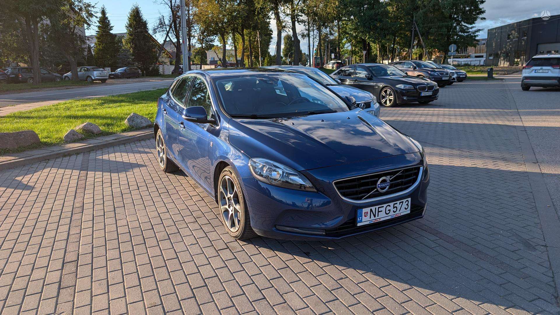 Volvo V40