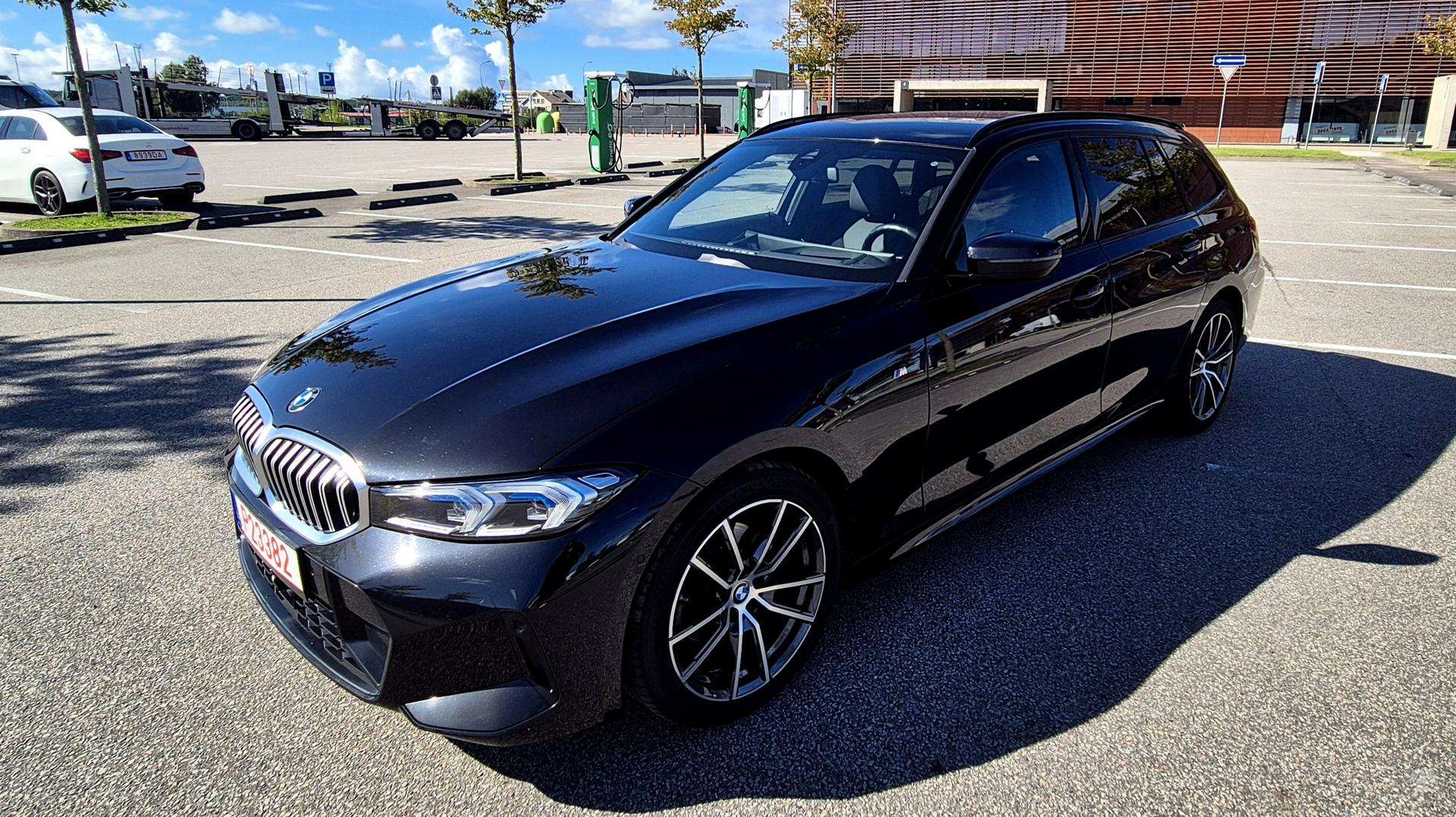 BMW 320.
