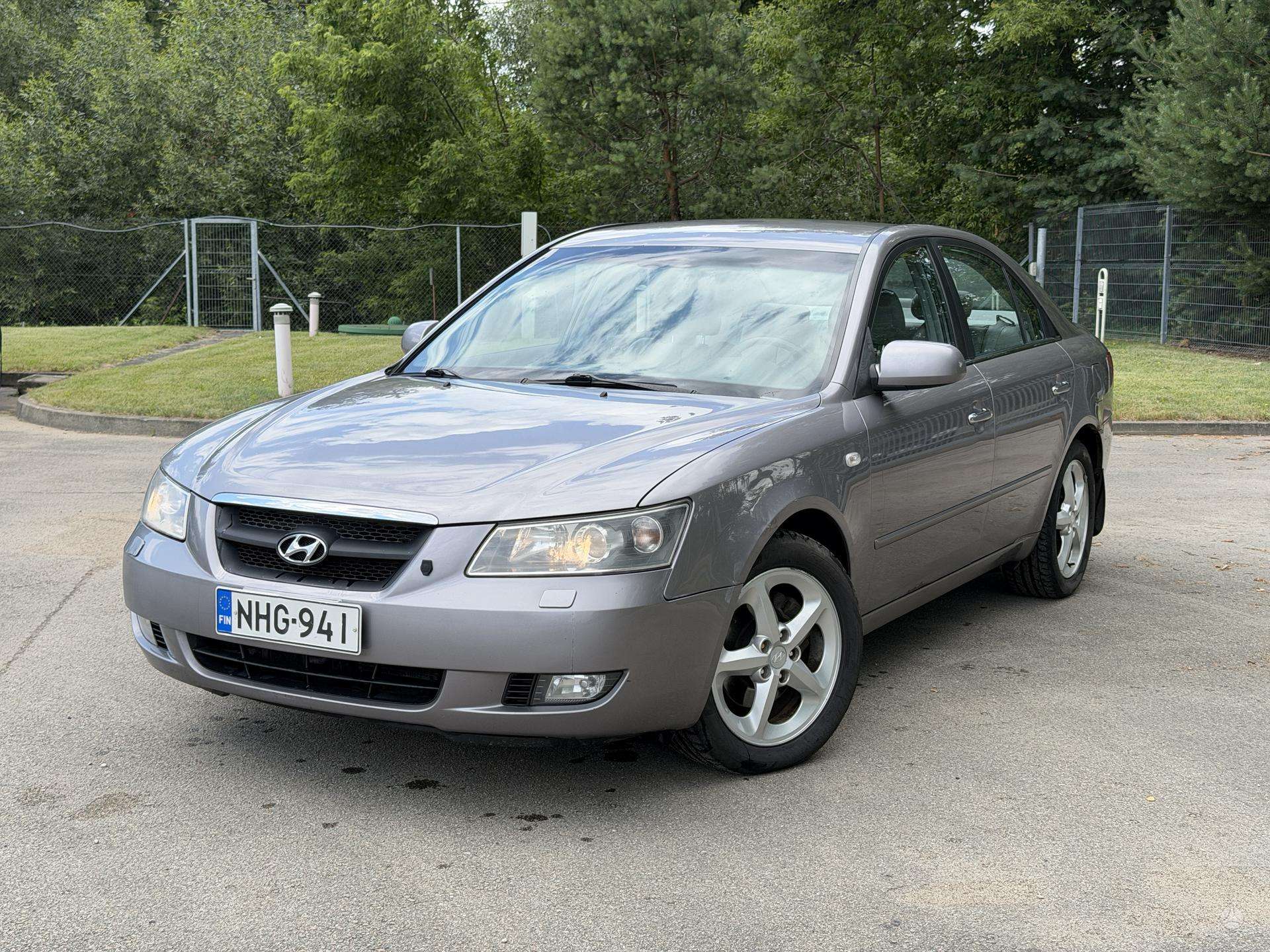 Hyundai Sonata