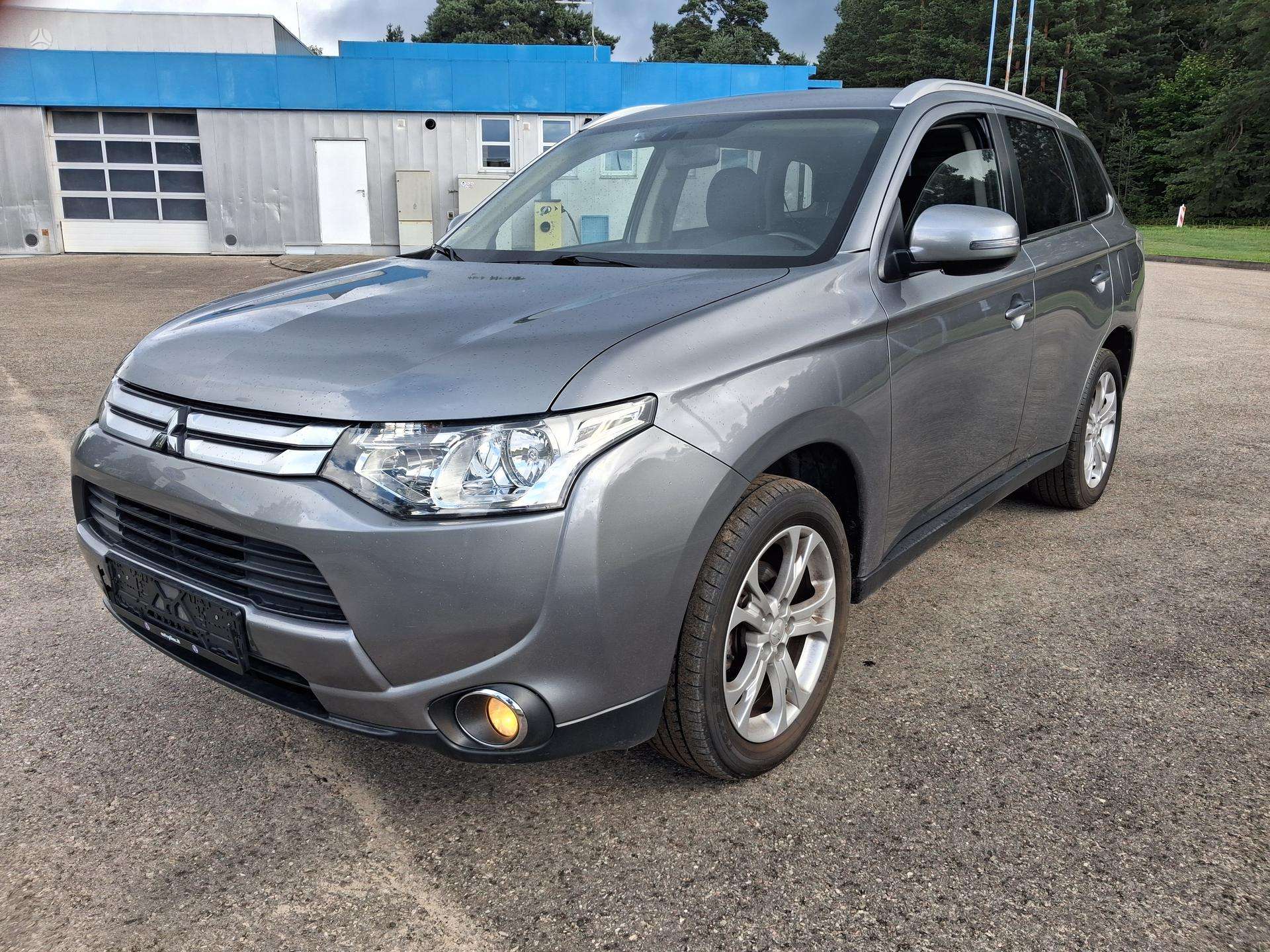 Mitsubishi Outlander