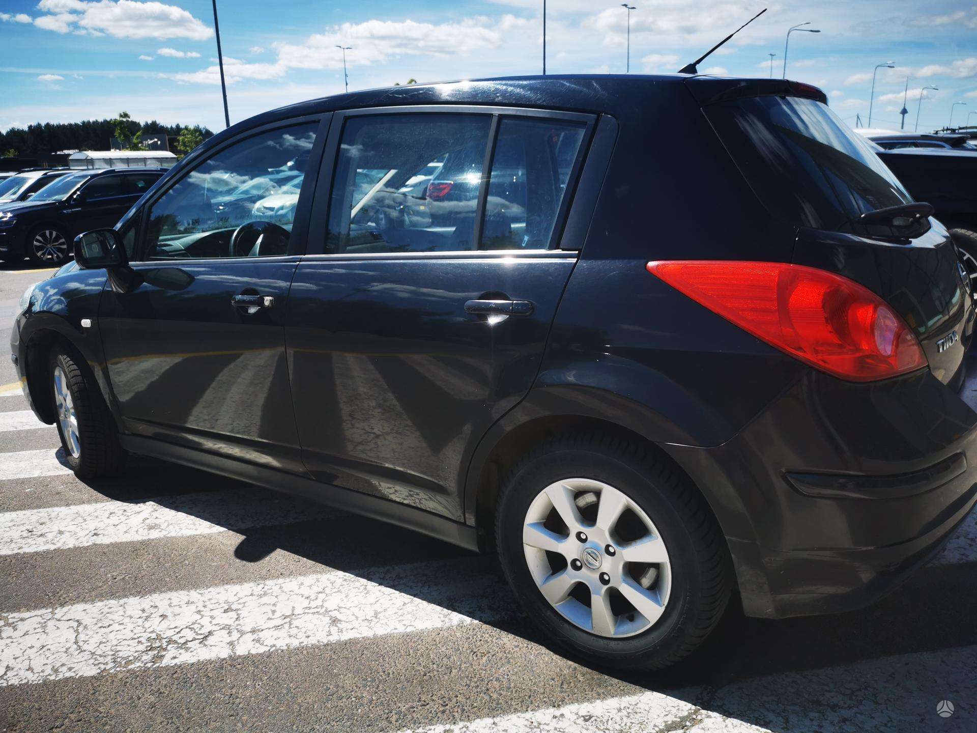 Nissan Tiida