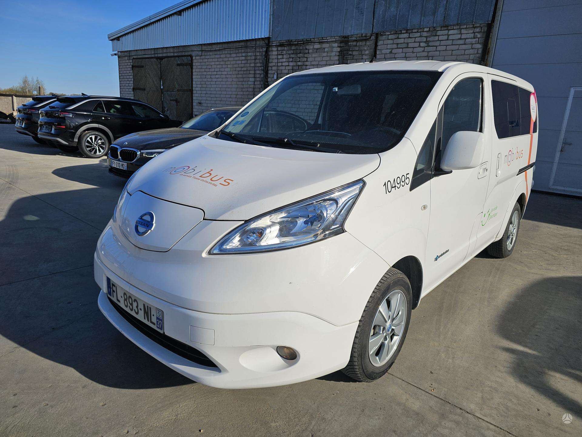 Nissan e-NV200