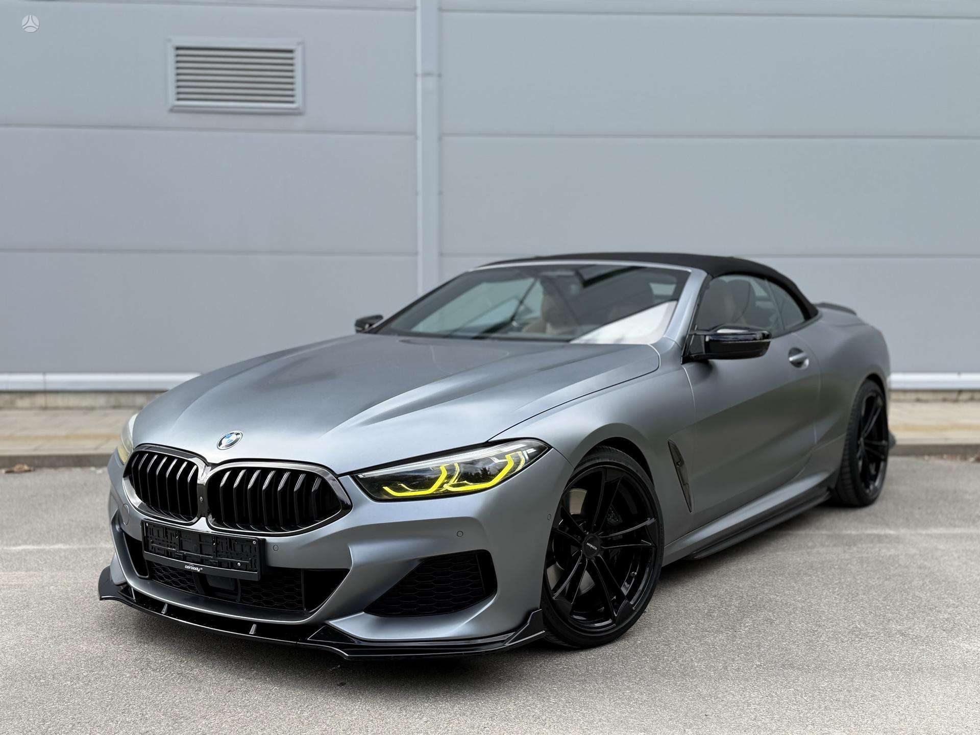 BMW 840