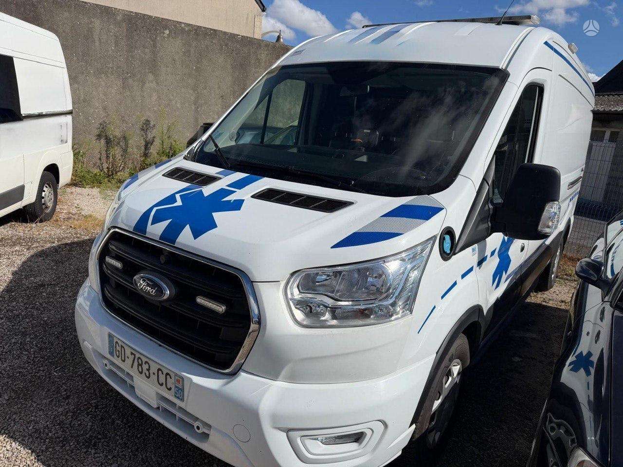 Ford Transit.