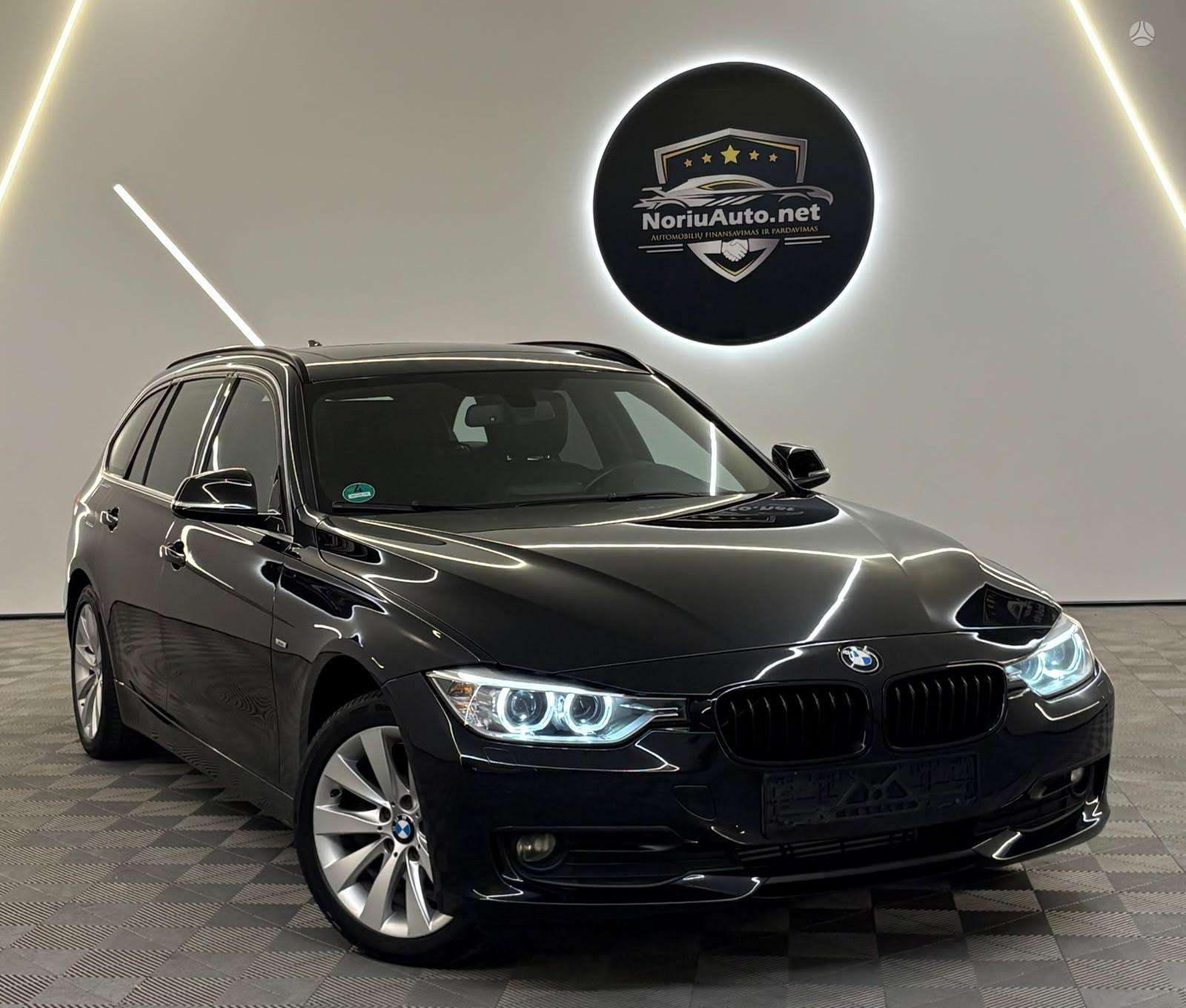 BMW 320.