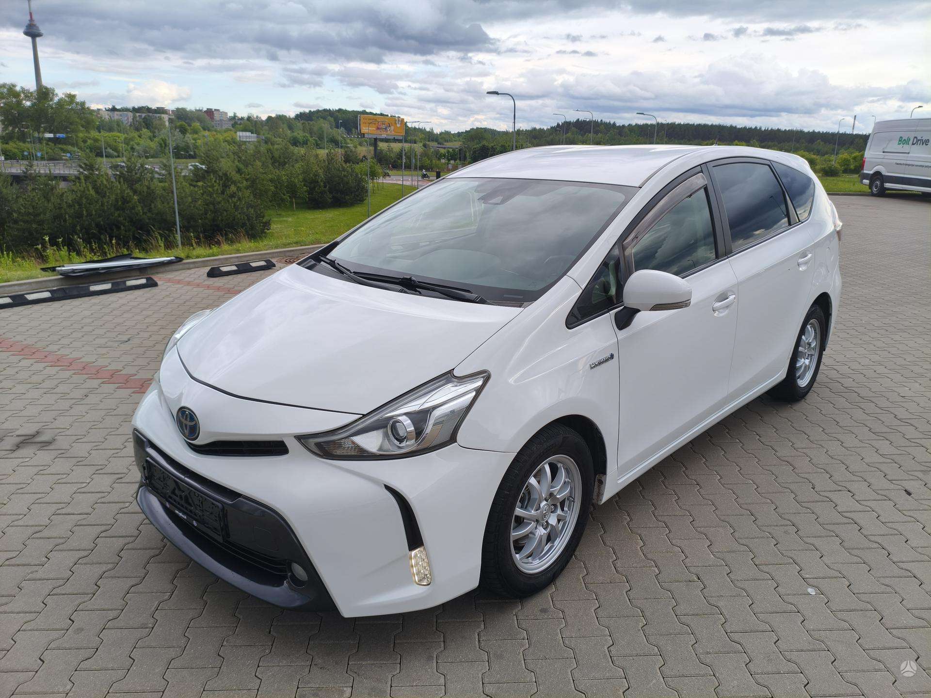 Toyota Prius+